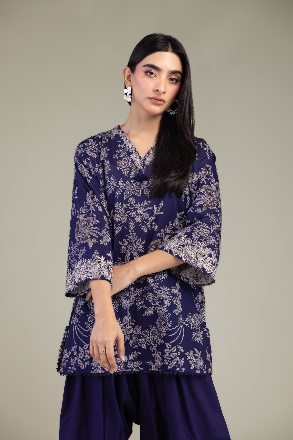 Embroidered Cambric Floral Navy Kurta - 1-26-320-A-I2-VG