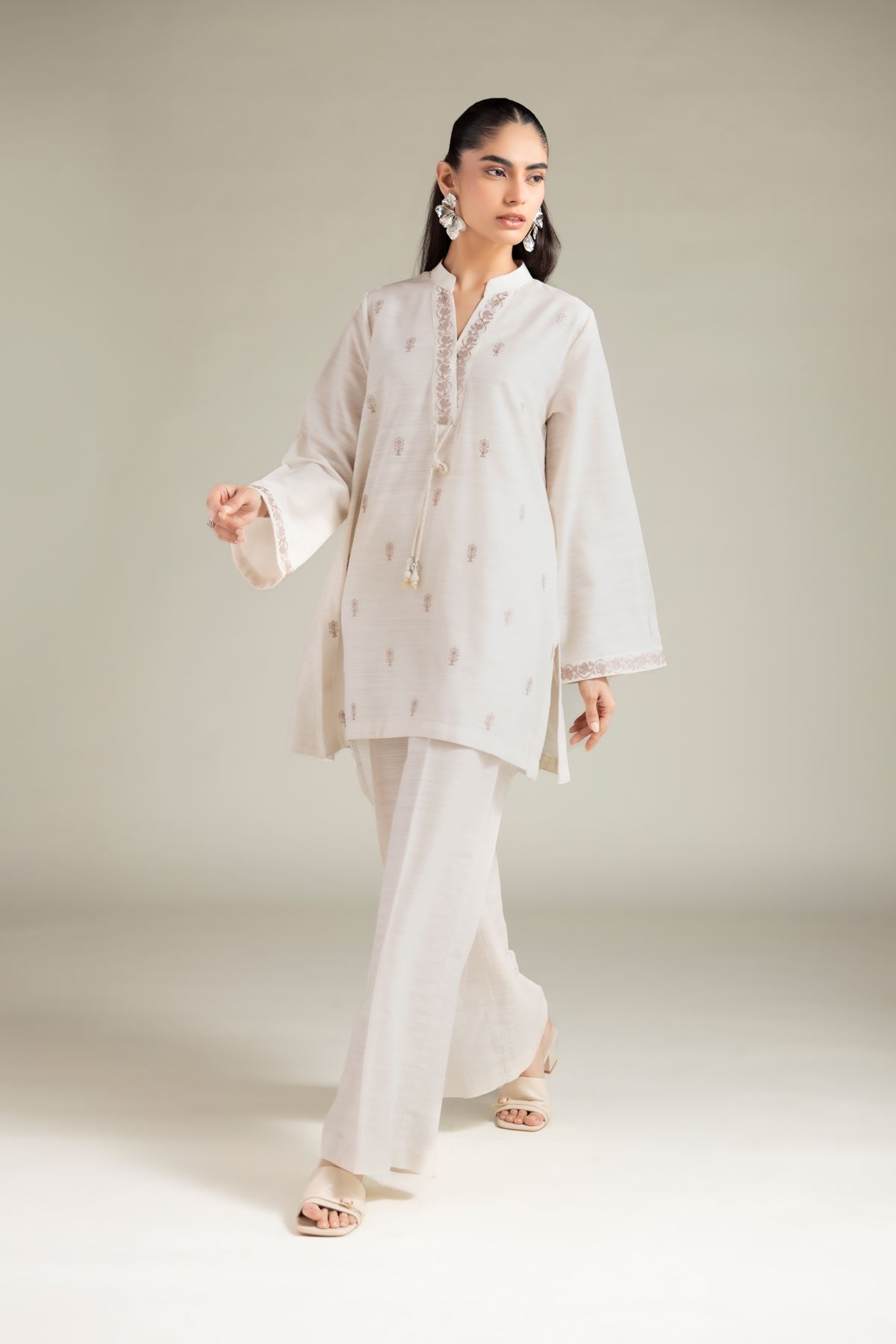 Embroidered Textured Cotton Kurta - 1-26-109-A-E-VG