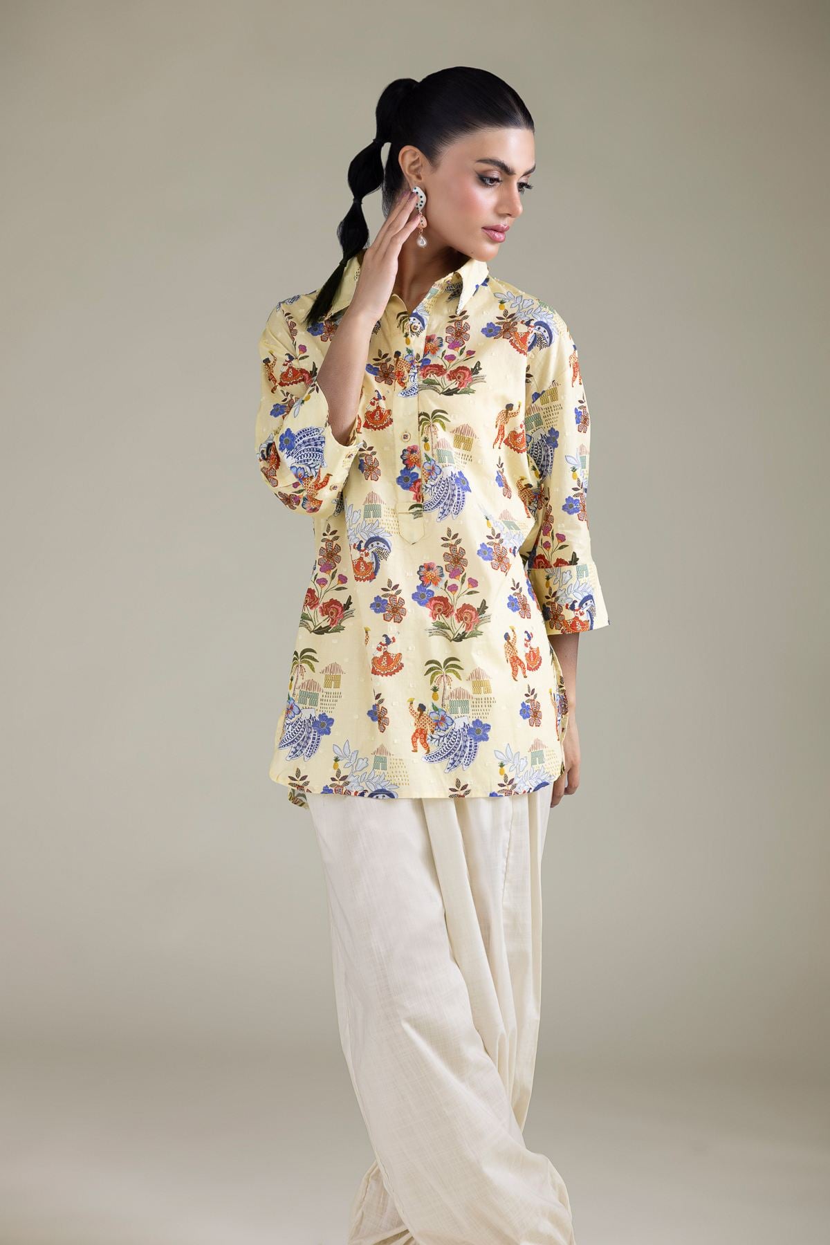 Embroidered Cambric Floral Cambric Shirt - 1-26-211-A-A2-VG