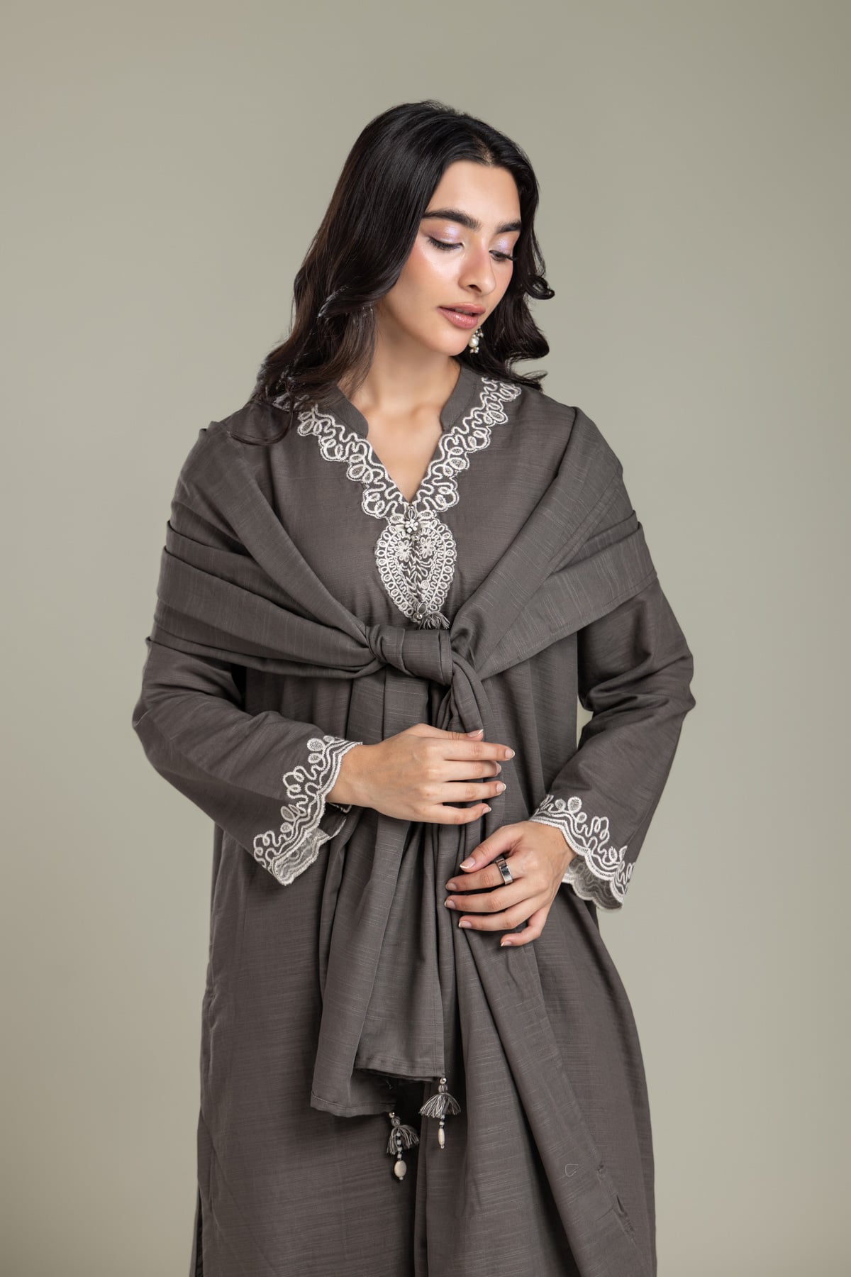 Embroidered Light Khaddar Dupatta - 2-26-202-A-D-VG