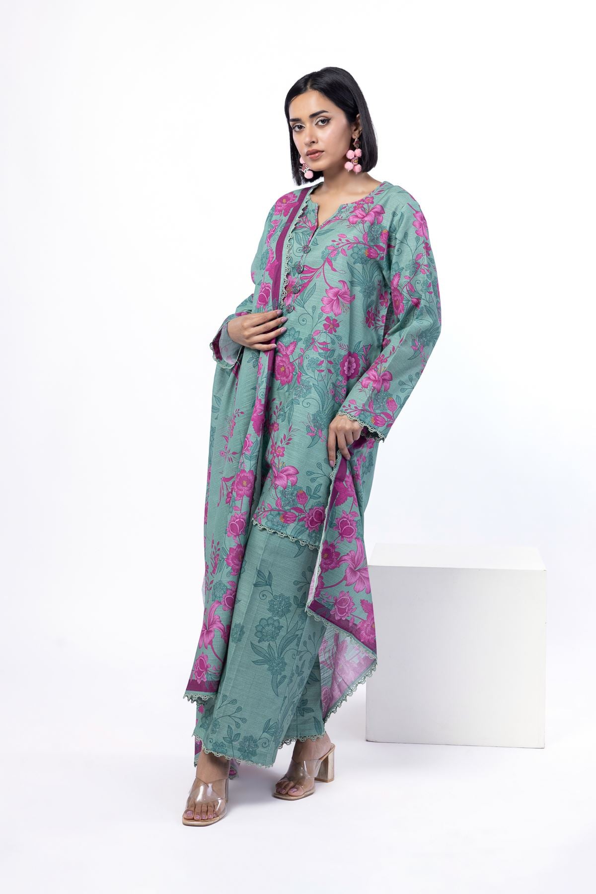 Printed Light Khaddar Tailored 3 Piece - KN26BST-VG