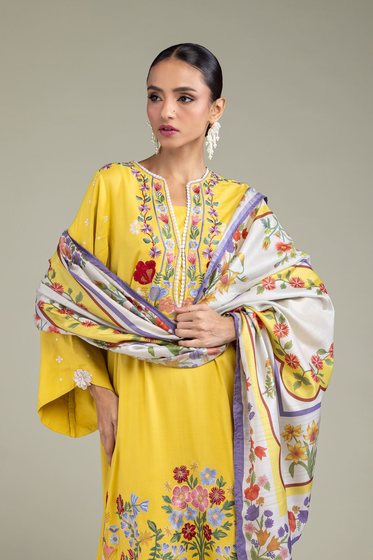 Embroidered Polyester Silk Silk Floral Dupatta - 2-26-209-A-C1-VG
