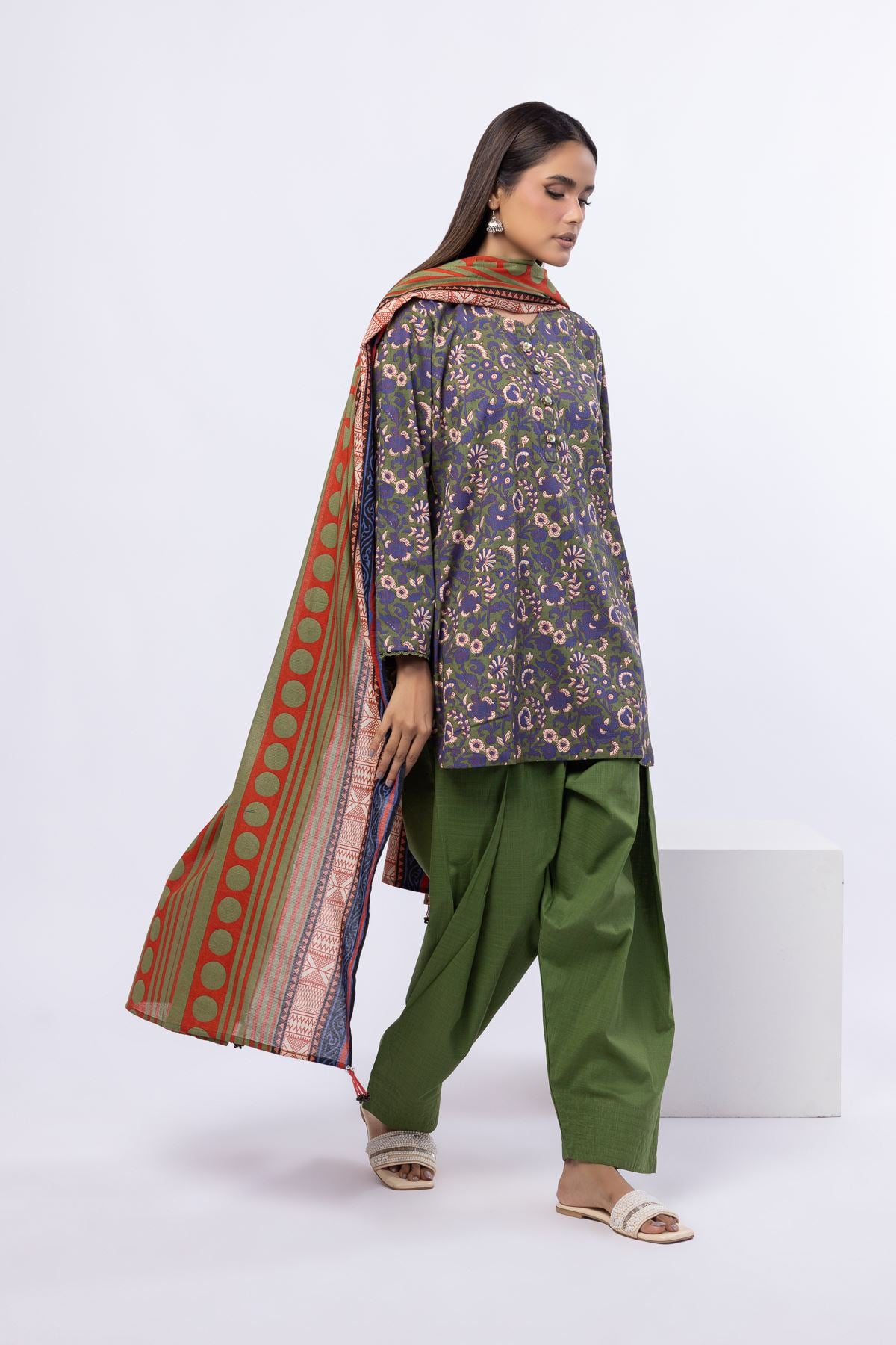 Buy Pants | 0.0 N/A | 25-07-7E3-05BB-VG_MULTI | Khaadi Pakistan