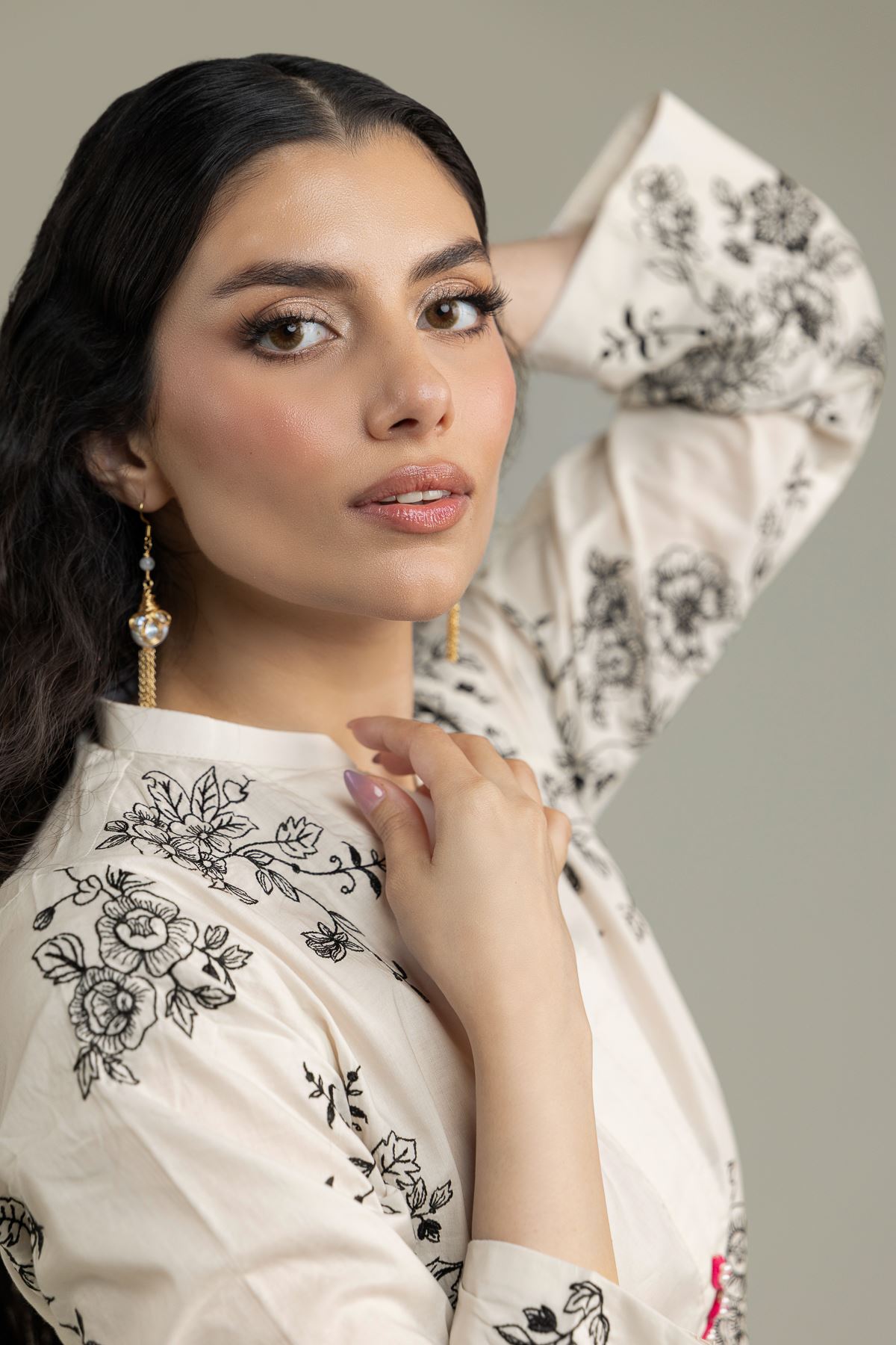 Embroidered Cambric Floral Longline Kurta - 1-26-231-A-F1-VG