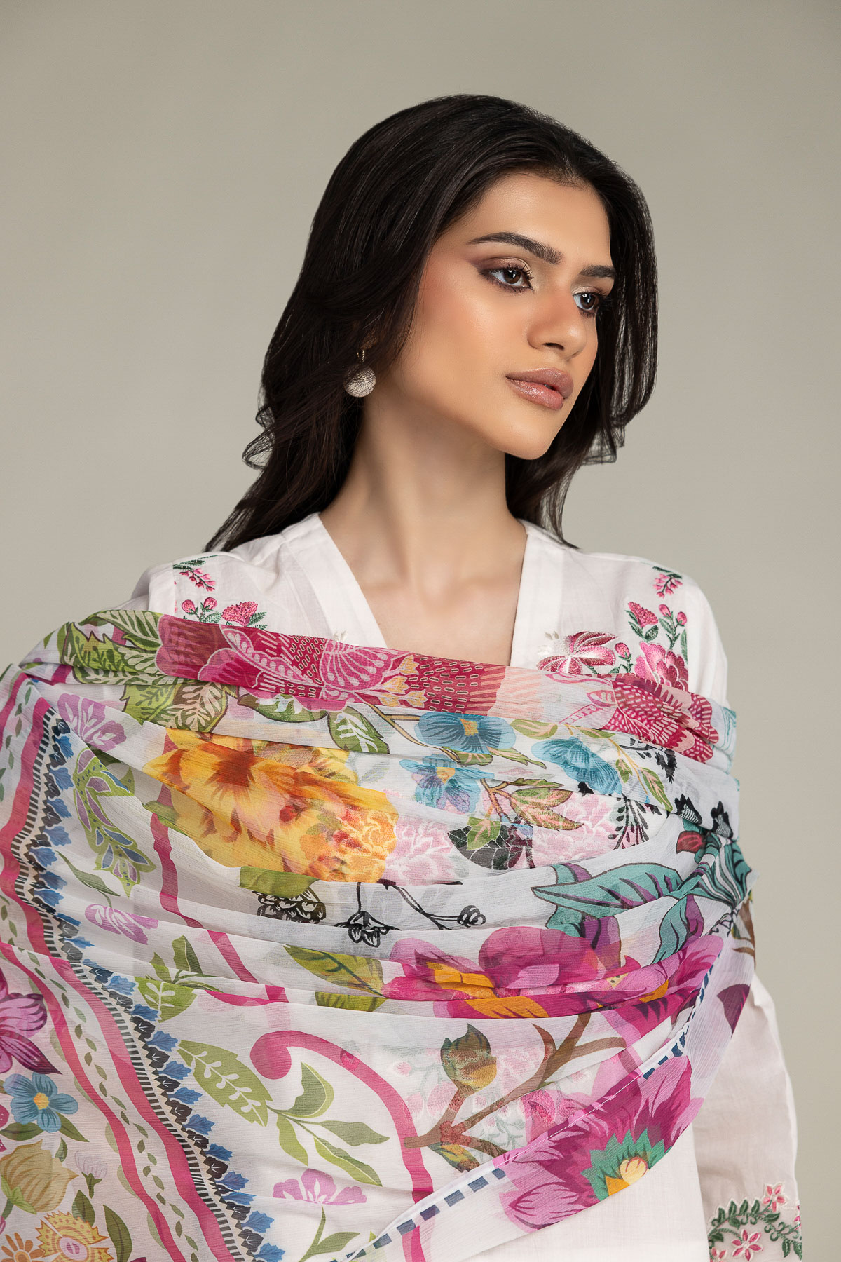 Embroidered Cambric Fabrics 3 Piece - 2-26-308-A-G1-VG