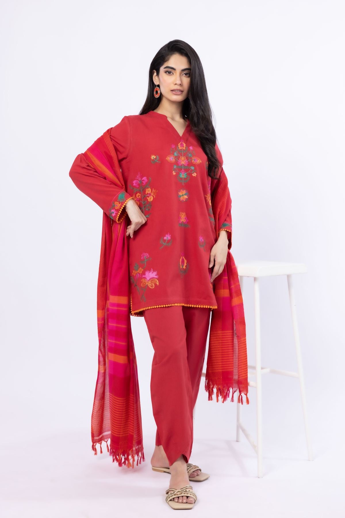 Embroidered Handwoven Cotton Kurta - 25-09-9S3-07TB-VG