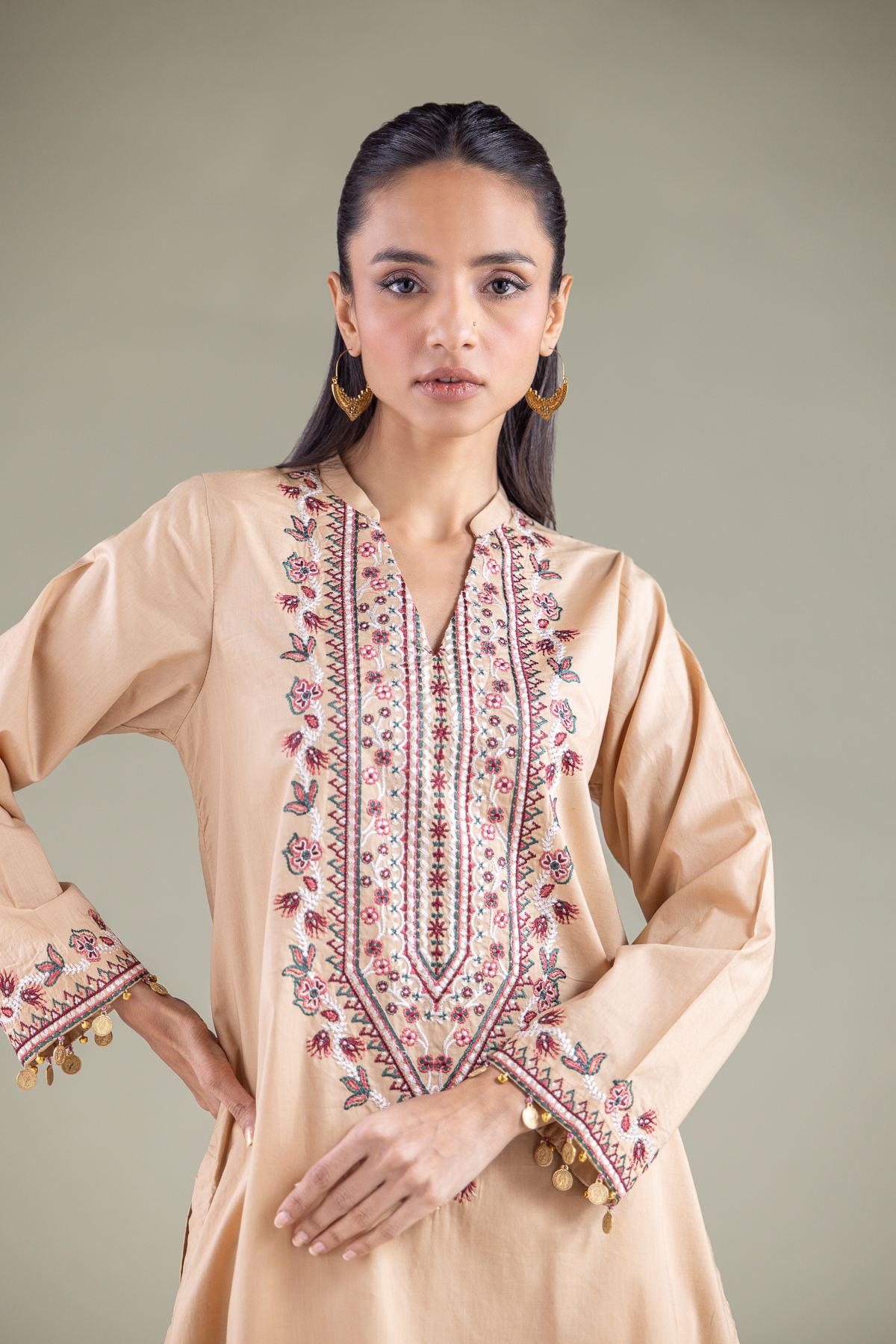 Embroidered Cambric Long V-Neck Kurta - 1-26-117-A-D-VG