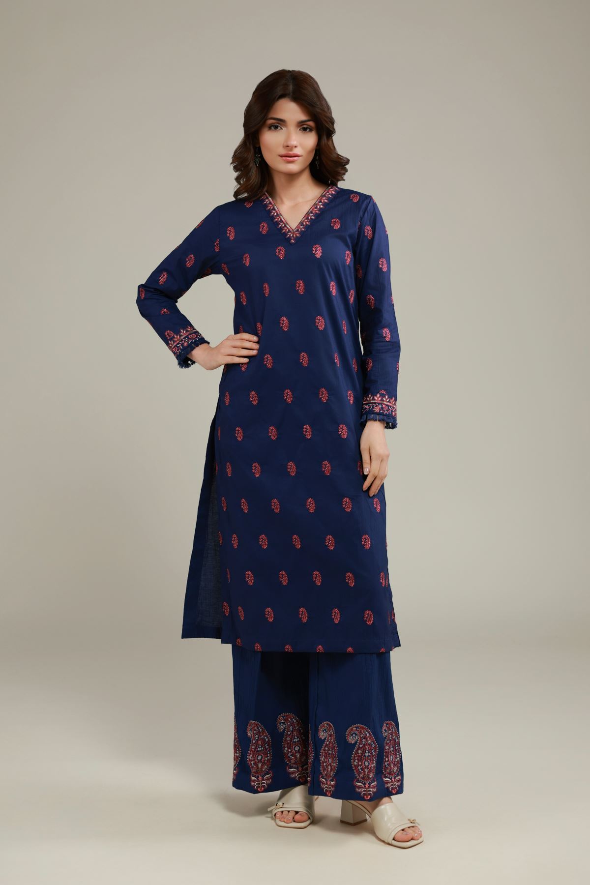 Embroidered Cotton Crinkle Relaxed Paisley Pants - 25-10-12E11-10TA-VG