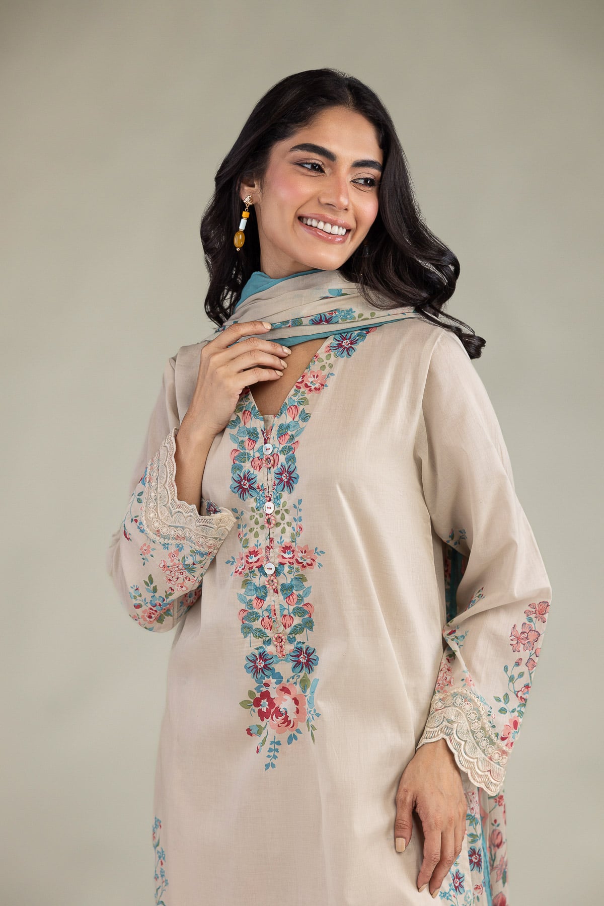 Embroidered Lawn Fabrics 3 Piece - T-A33-26-207FD1-VG