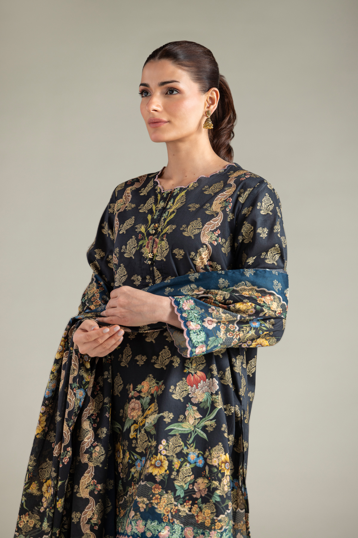 Embroidered Jacquard Fabrics 3 Piece - A22-26-214FH1-VG