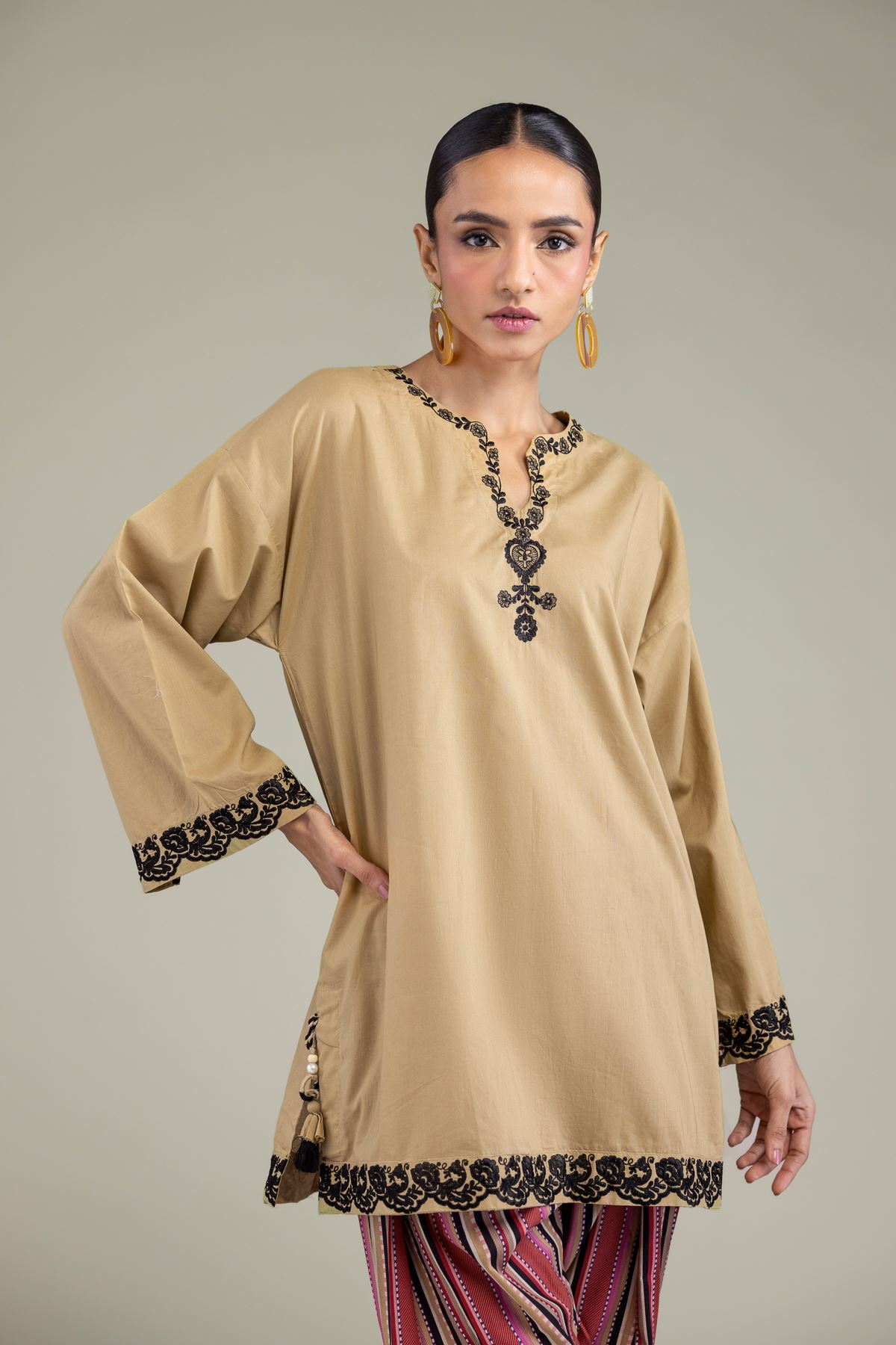 Embroidered Cambric Beige Cambric Kurta - 1-26-206-A-F1-VG