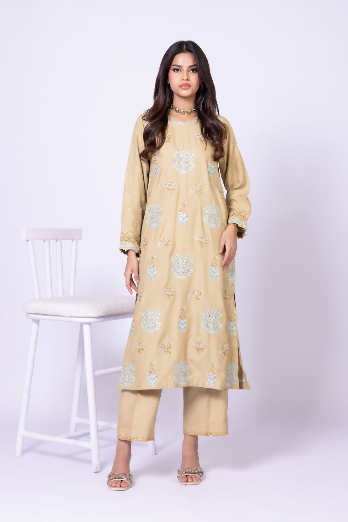 Embroidered Raw Silk Kurta - 25-07-7E9-09TA-VG
