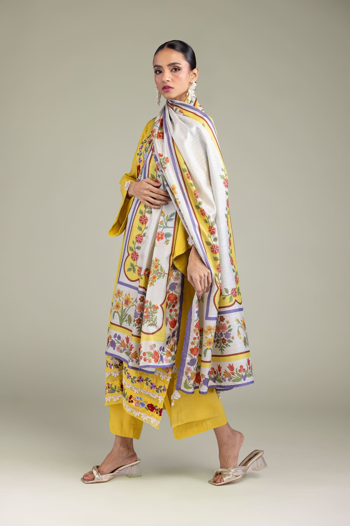 Embroidered Polyester Silk Silk Floral Dupatta - 2-26-209-A-C1-VG