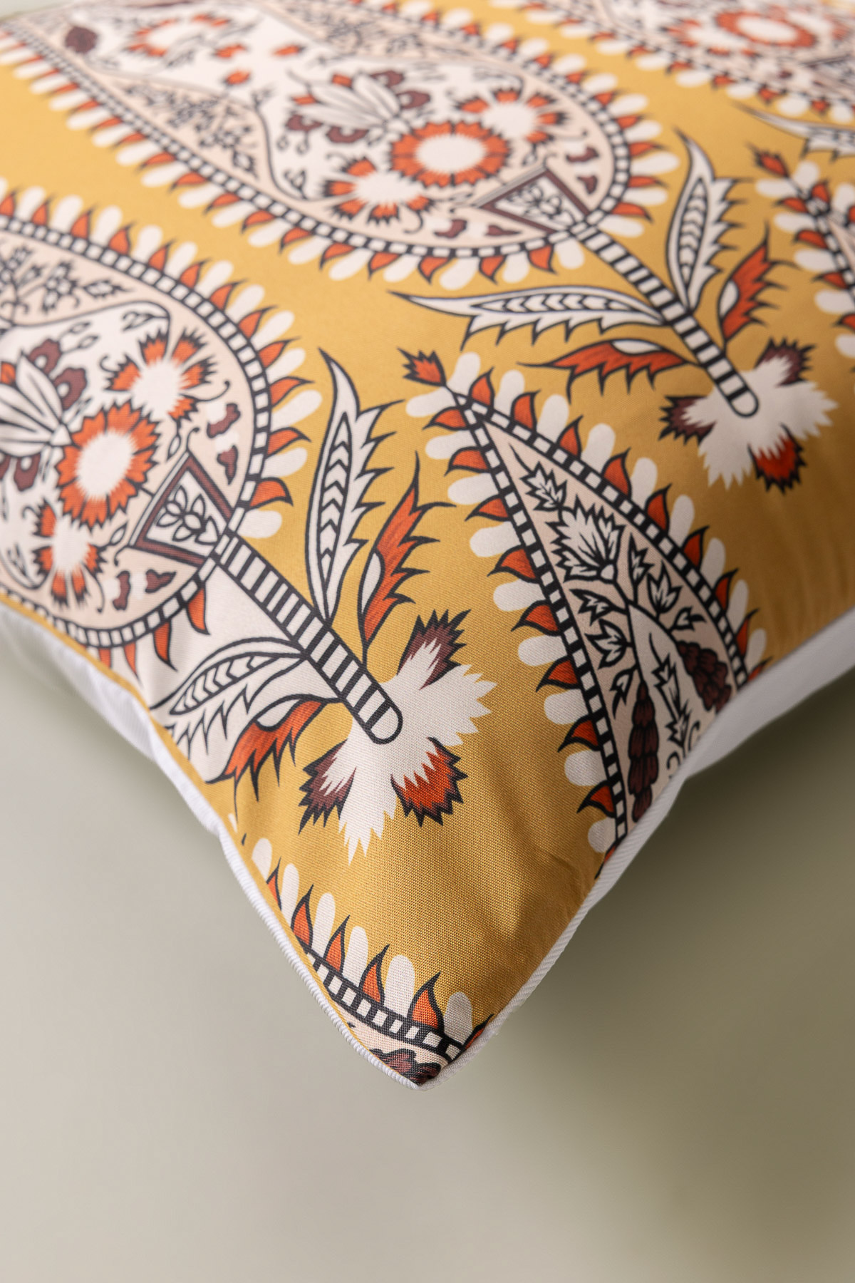 Printed Poly Sateen 16x16in Cushion Cover - 2-26-202-A-D-VG