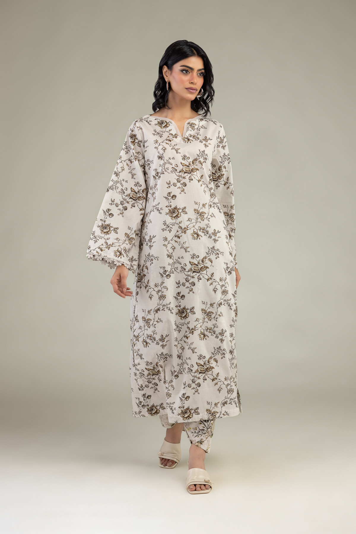 Embroidered Cambric Floral Cambric Kurta - 1-26-240-A-I1-VG