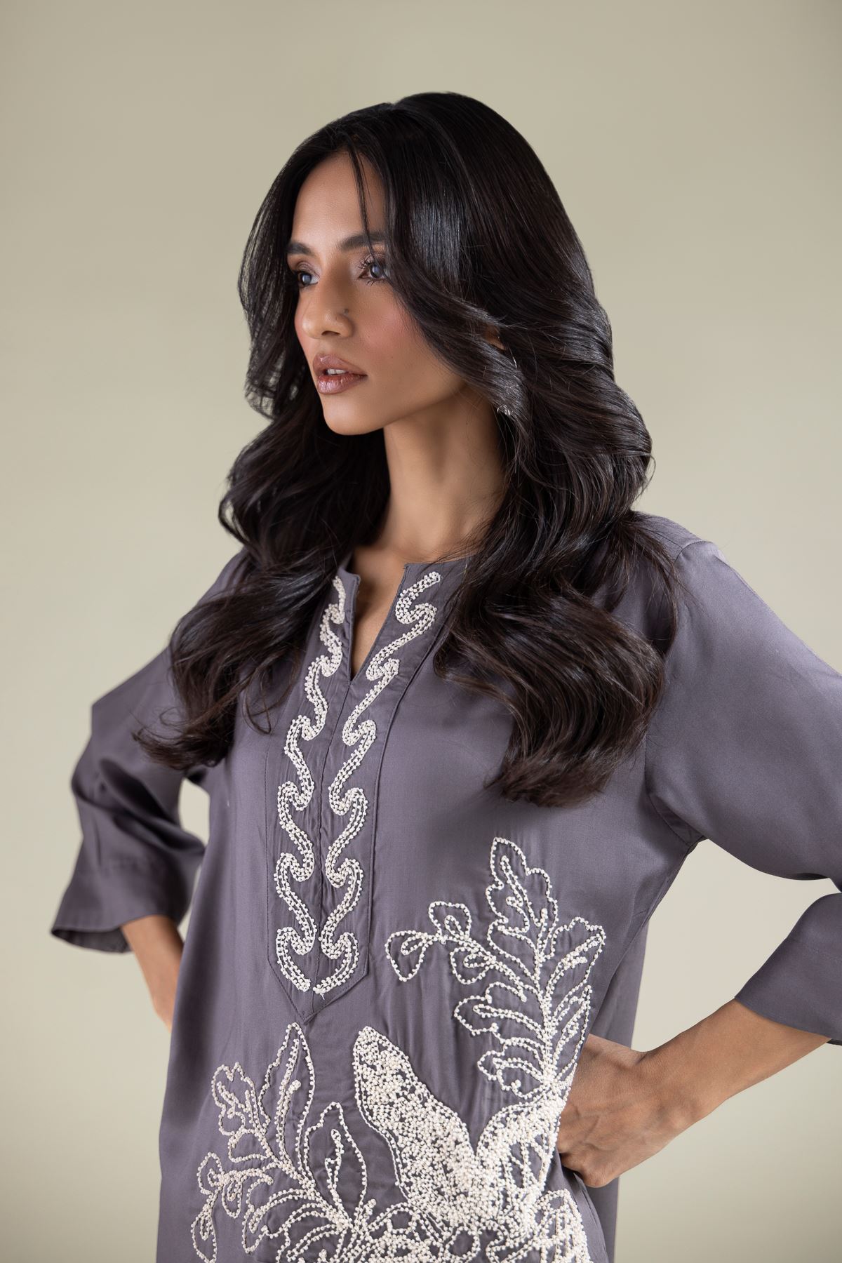 Embroidered Viscose Tunic - 6-26-105-A-F-VG