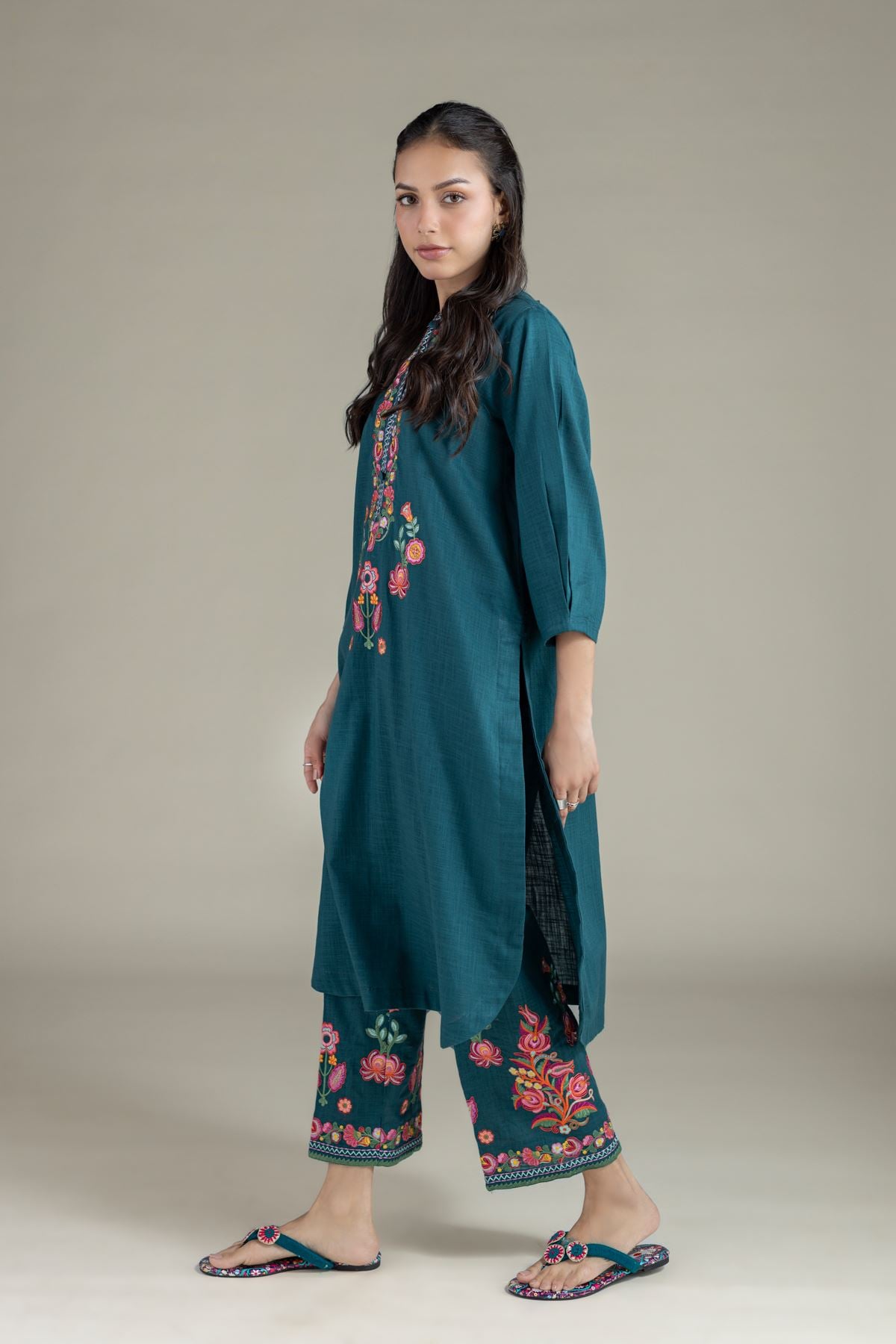 Embroidered Heavy Textured Cotton Kurta - EET24546B-VG