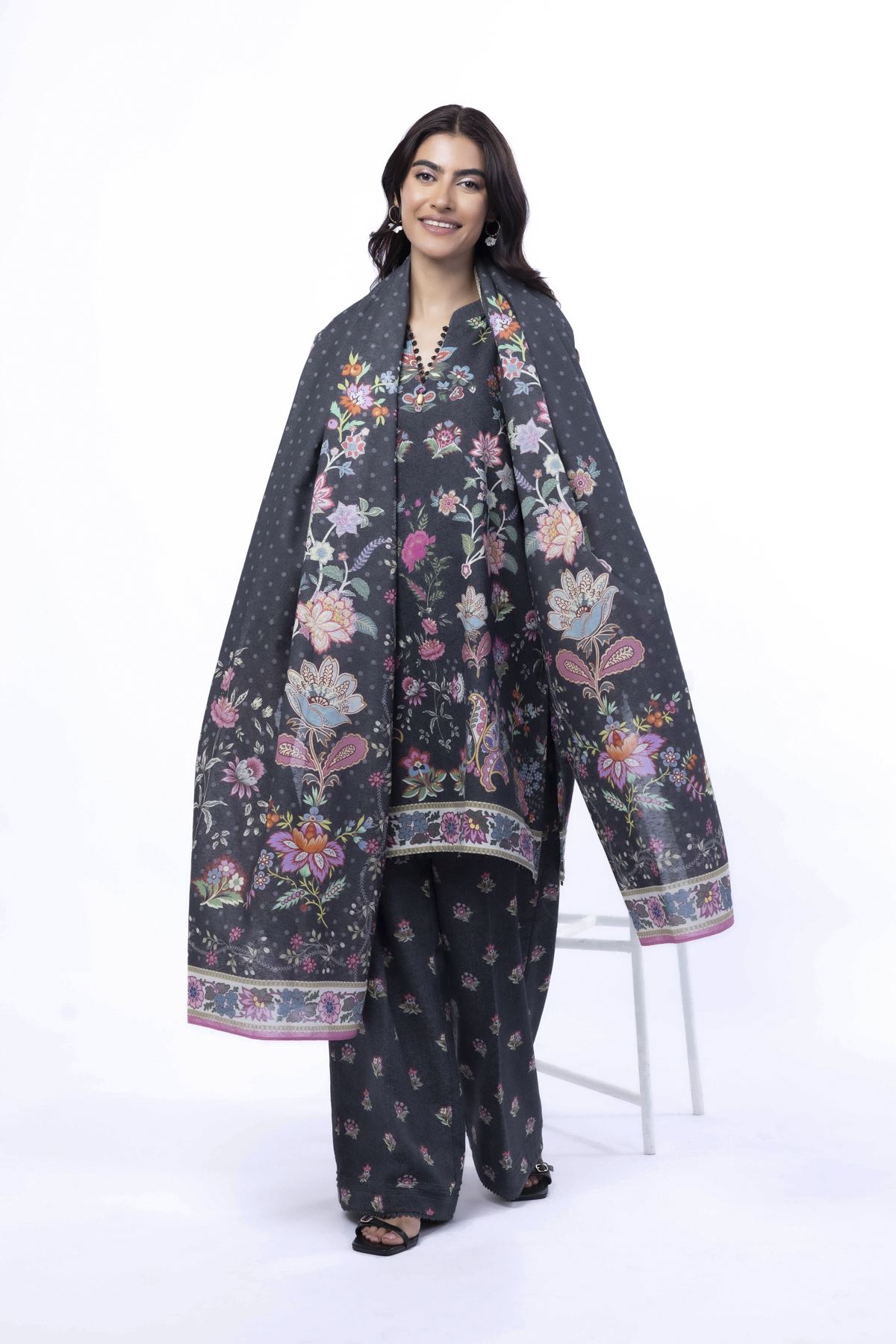 Printed Karandi Fabrics 3 Piece - KW33B-VG