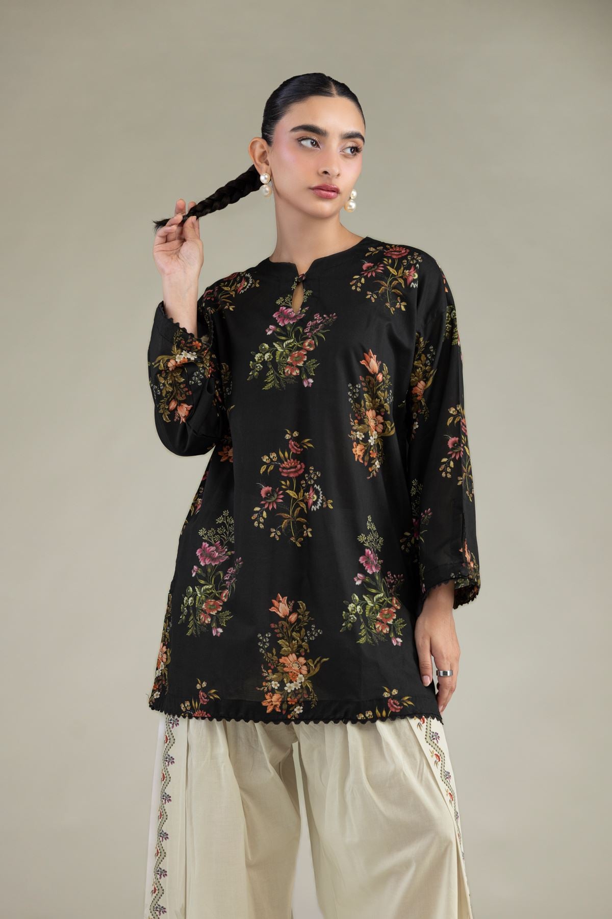 Printed Cambric Black Cambric Kurta - B1-2-26-106-A-C-VG