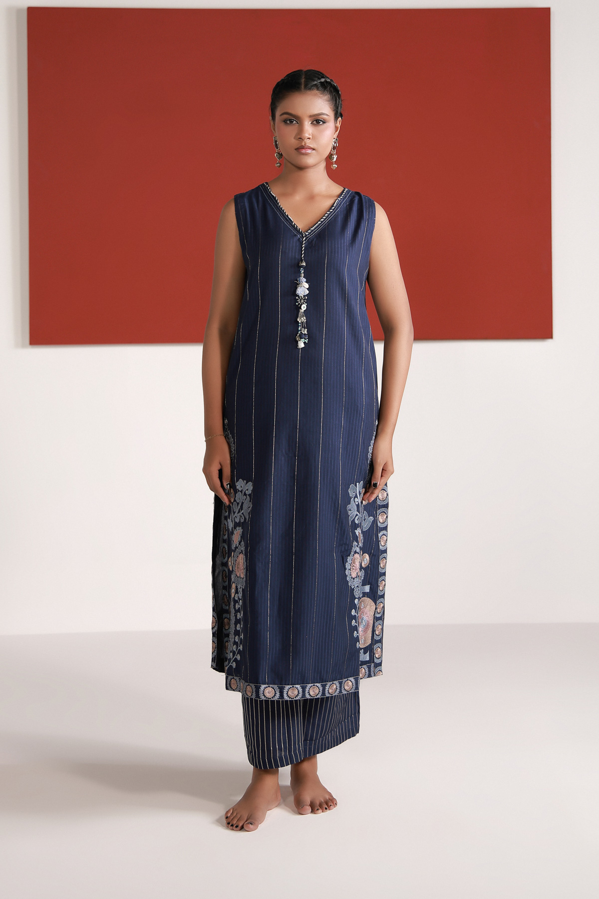 Yarn Dyed Embroidered Handwoven Kurta - 2-26-202-A-D-VG