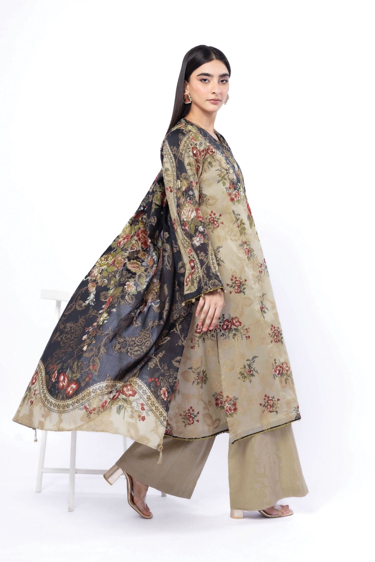Printed Jacquard Tailored 3 Piece - 1-26-126-A-A-VG