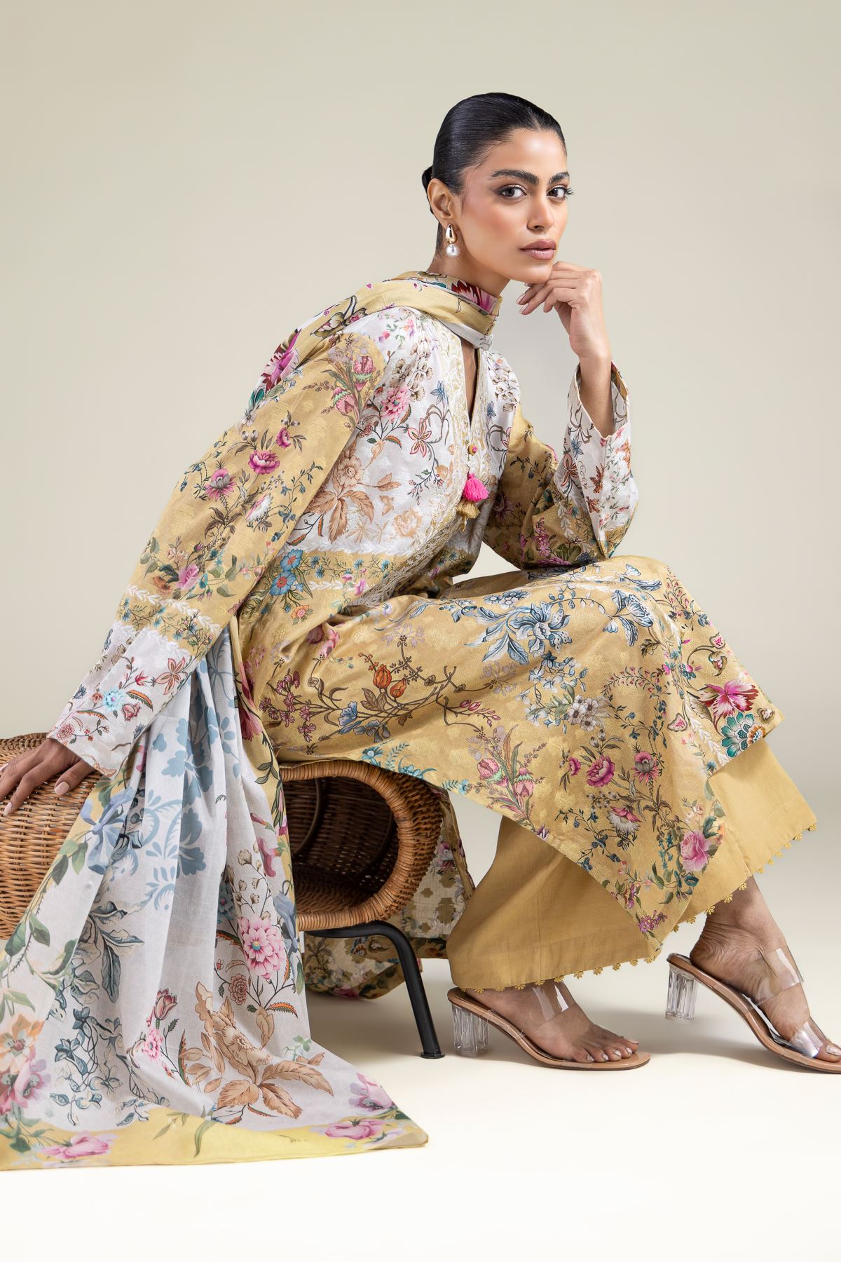 Embroidered Broshia Fabrics 3 Piece - A22-26-214FH1-VG