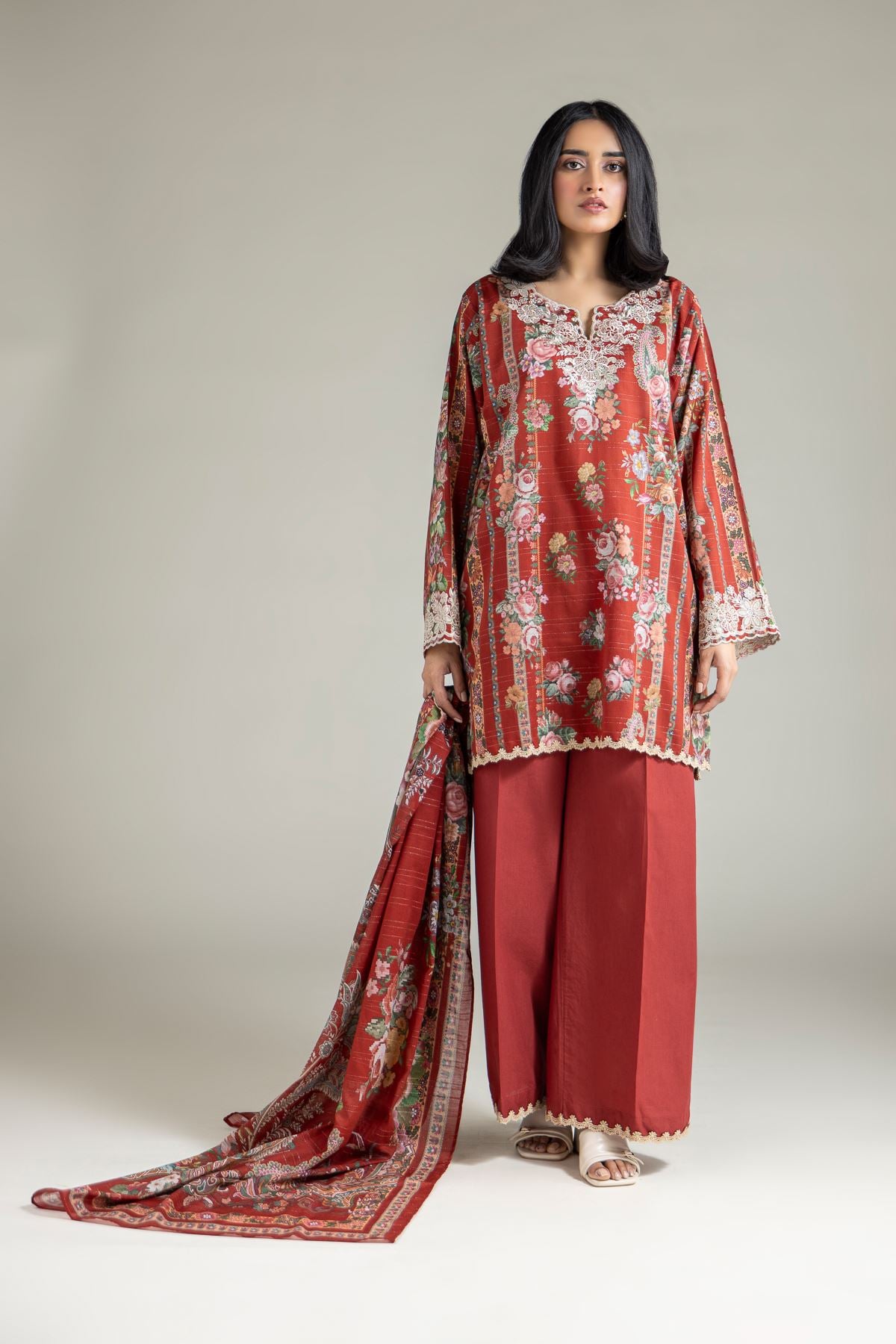 Embroidered Mesuri Fabrics 3 Piece - A22-26-123FB1-VG