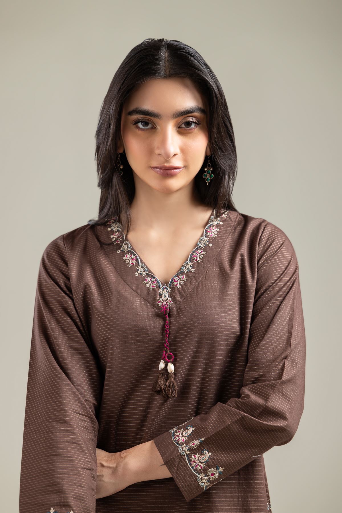Embroidered Mesuri Brown V-Neck Kurta - T-A22-26-122FI1-VG