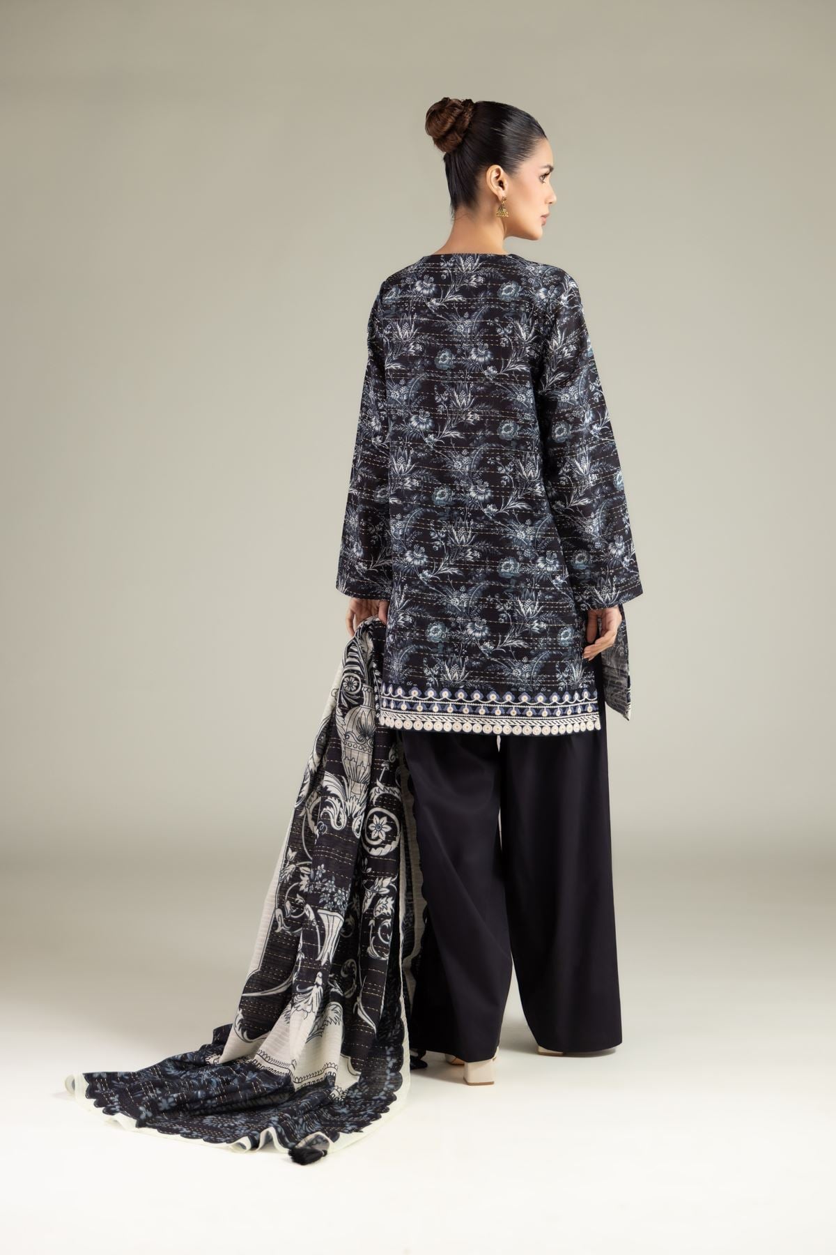 Embroidered Mesuri Dobby Black 3-Piece Tailored - 1-26-102-A-F-VG