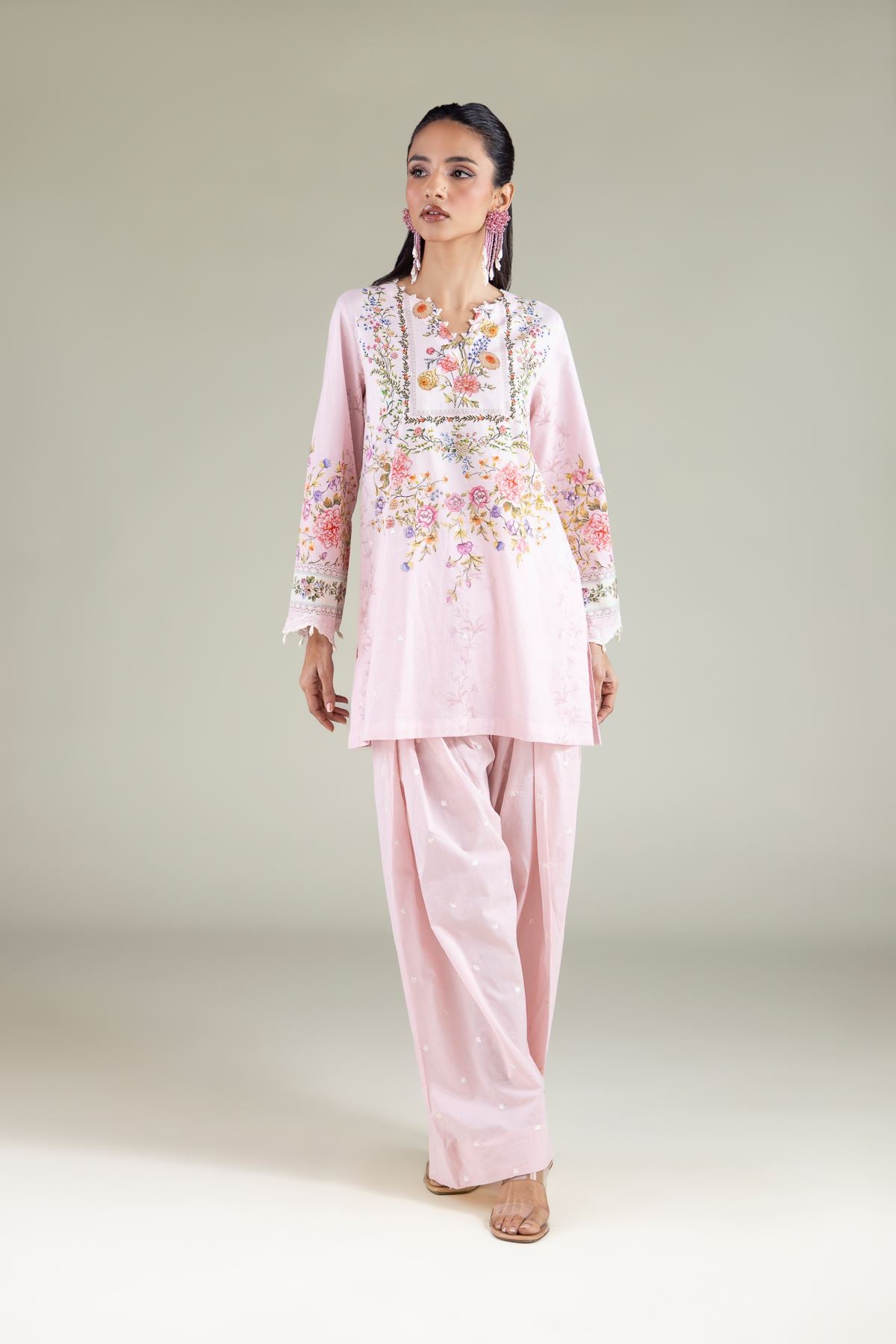 Embroidered Cambric Floral Threadwork Kurta - 1-26-130-A-B-VG