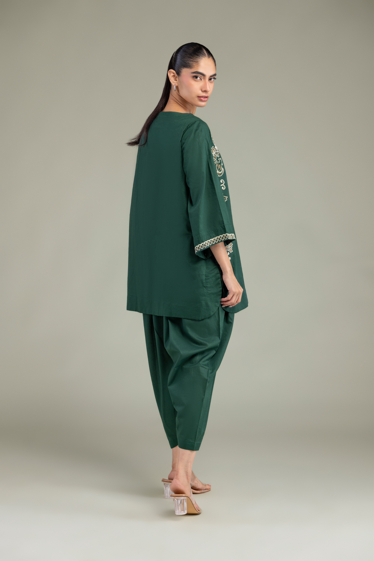 Embroidered Cambric V-Neck Green Kurta - 1-26-102-A-F-VG