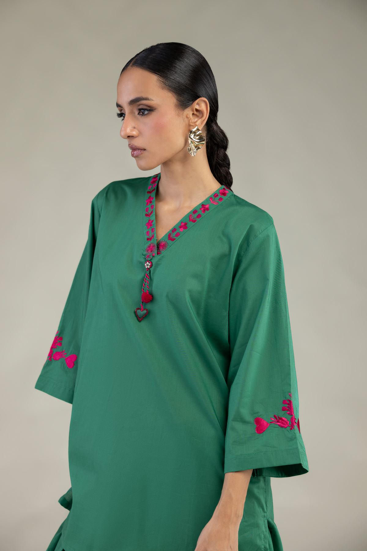 Embroidered Cambric Green Floral Kurta - 1-26-327-B-B1-VG