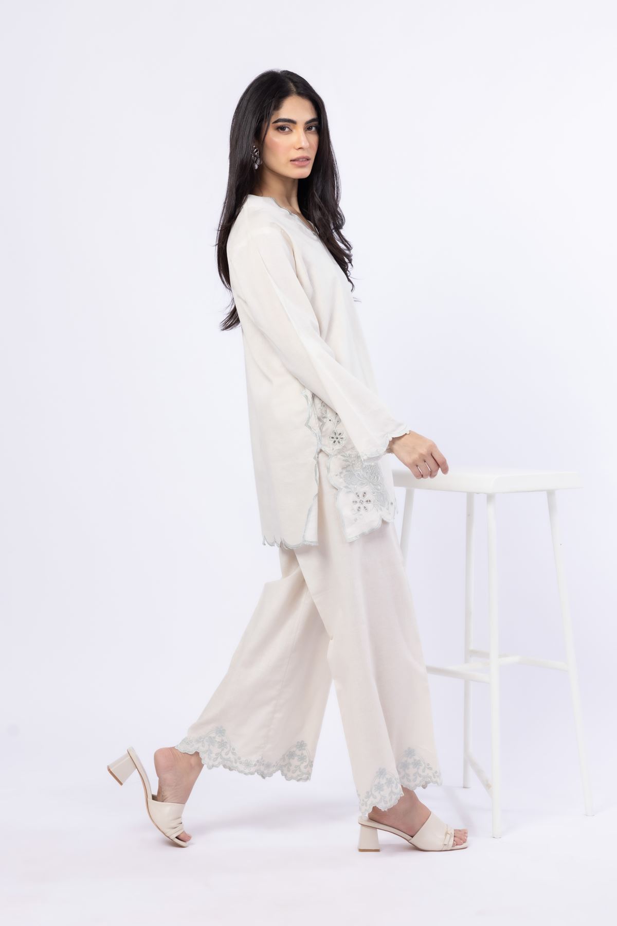 Embroidered Linen Cotton Pants - EST24183T-VG