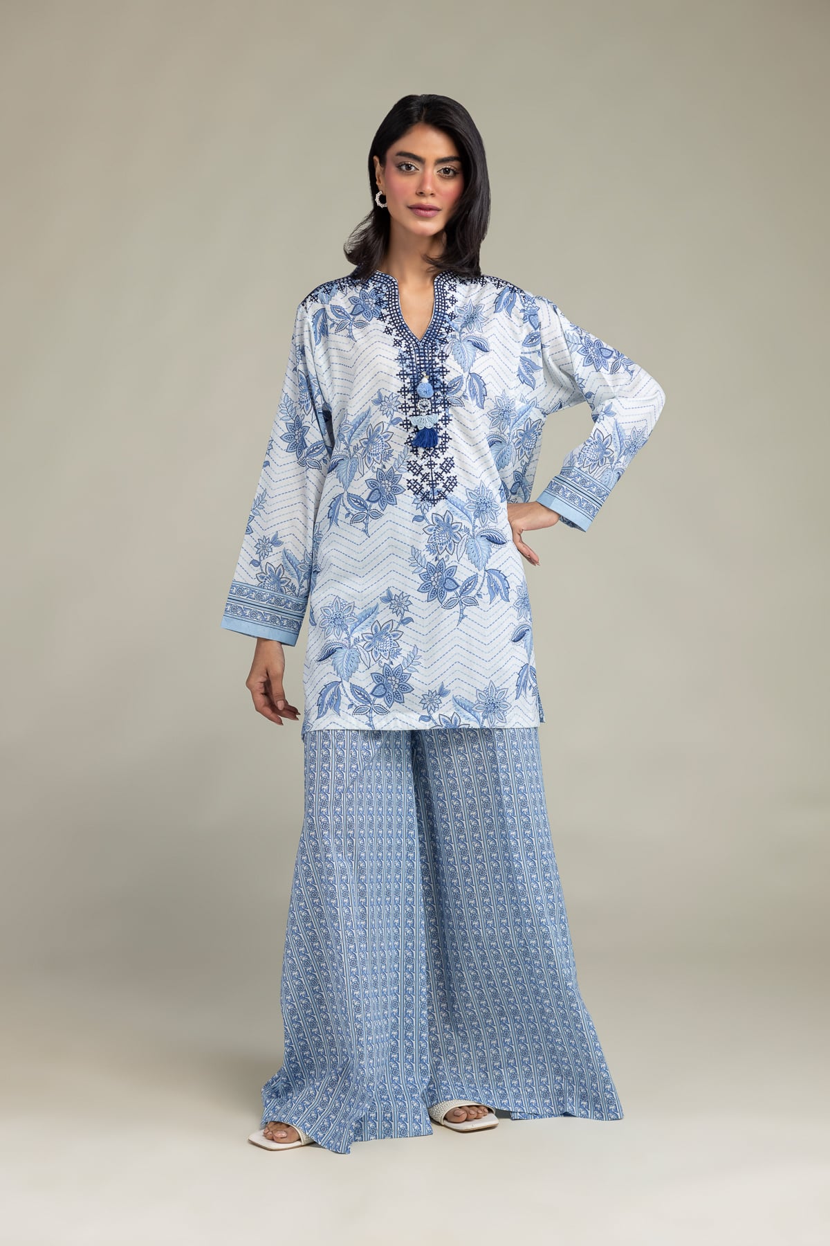 Embroidered Cambric Printed Cambric Pants - 1-26-321-B-J1-VG