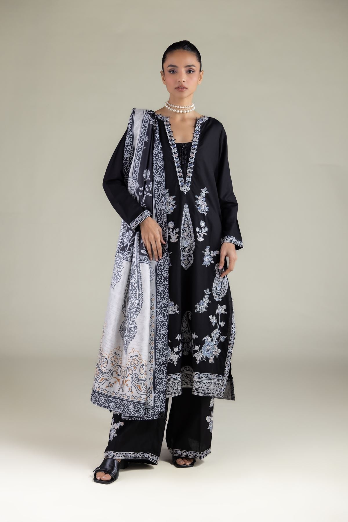 Embroidered Raw Silk Pants - 1-26-114-A-E-VG