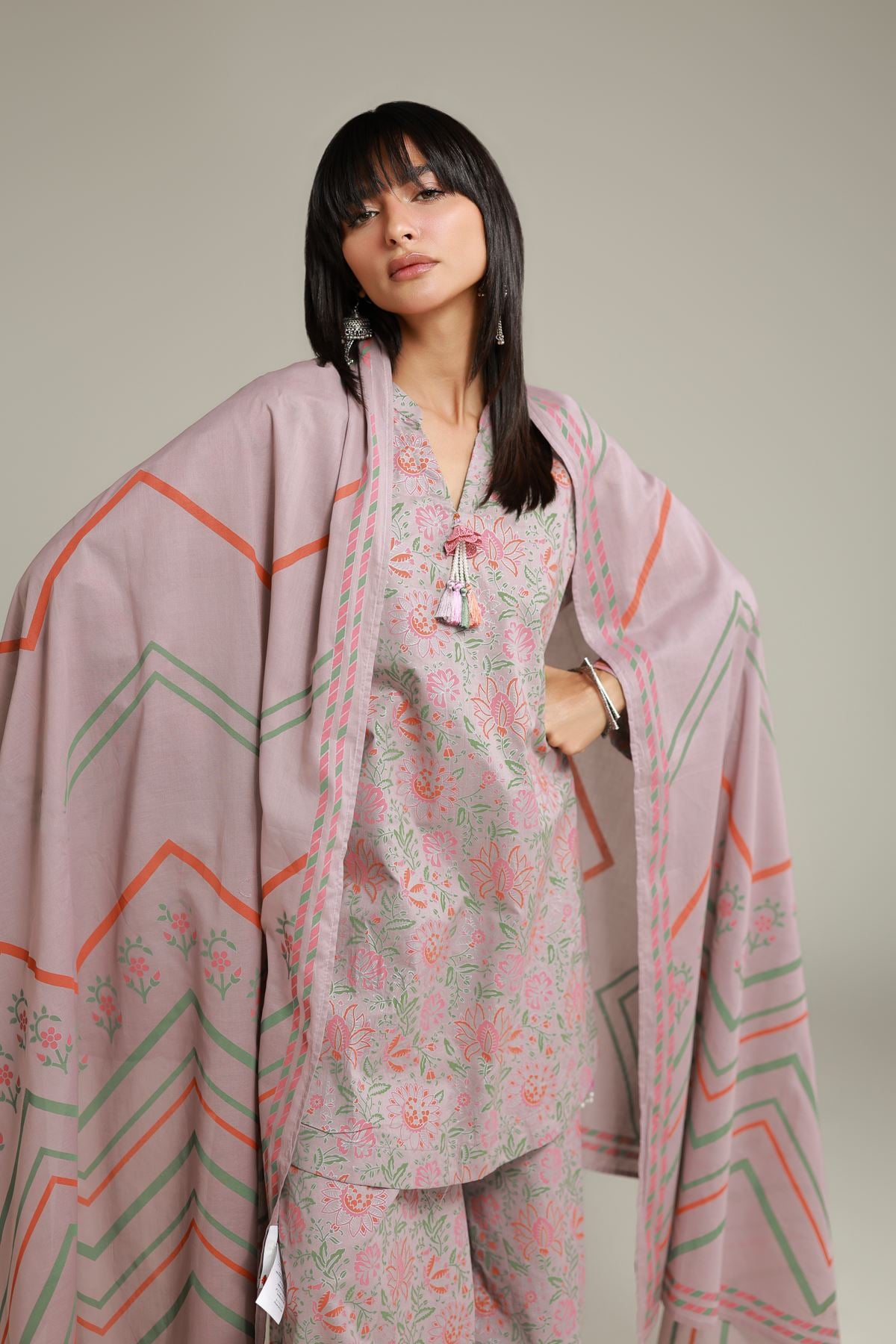 Printed Lawn Floral Lawn Dupatta - 2-26-202-A-D-VG