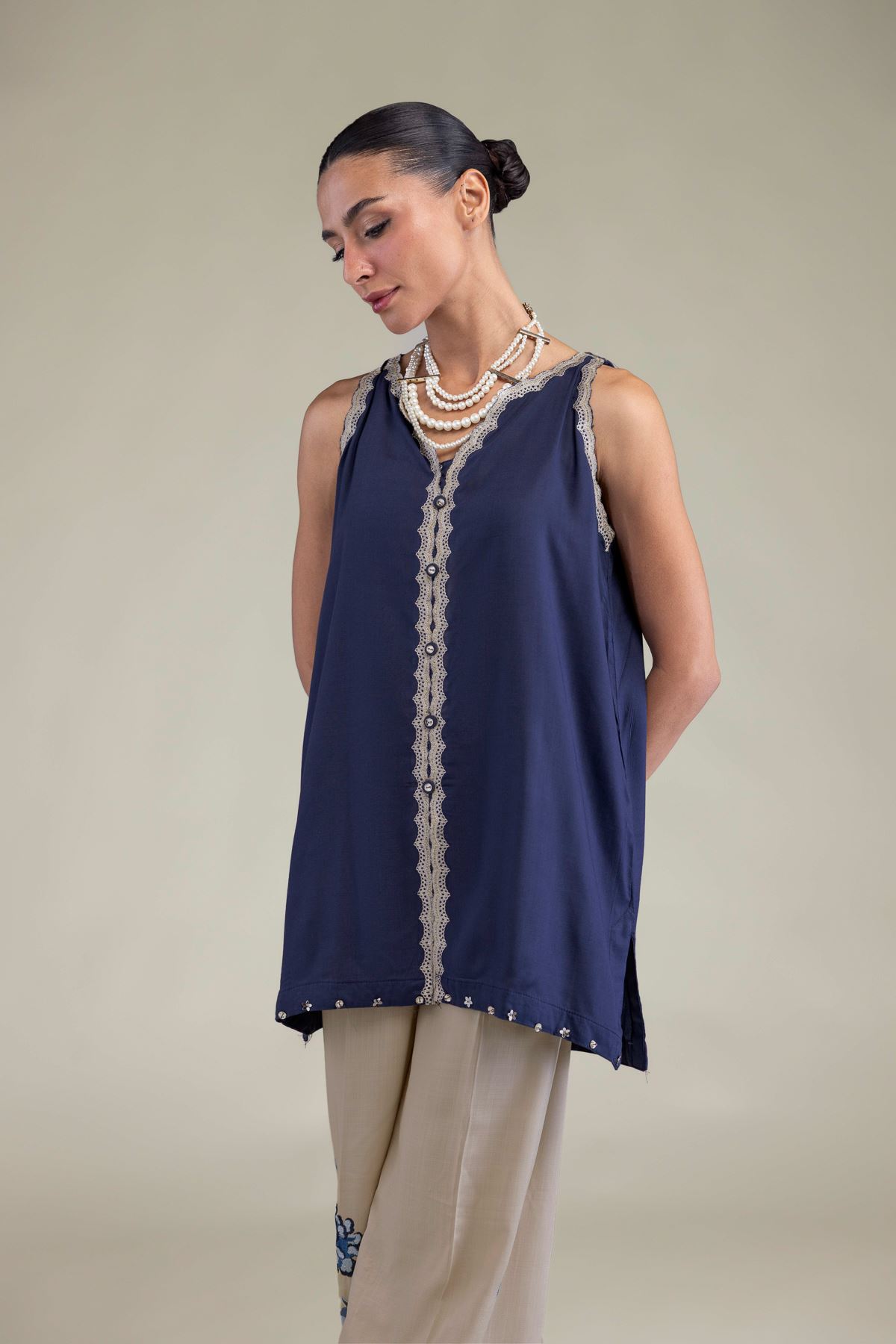 Embroidered Raw Silk Sleeveless V-Neck Kurta - 2-26-202-A-B-VG