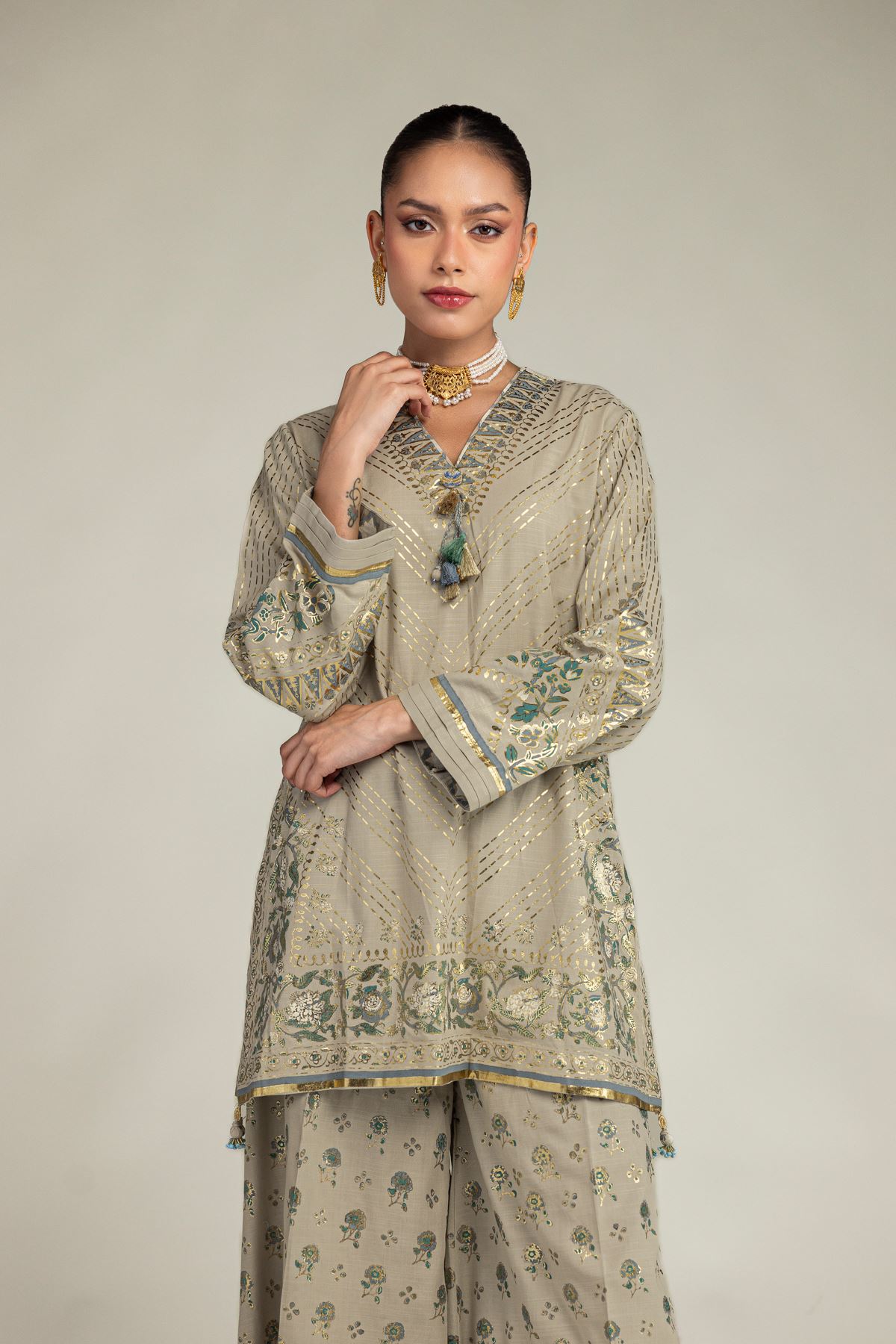 Embroidered Raw Silk Floral Co-ords Set - 1-26-203-A-H1-VG