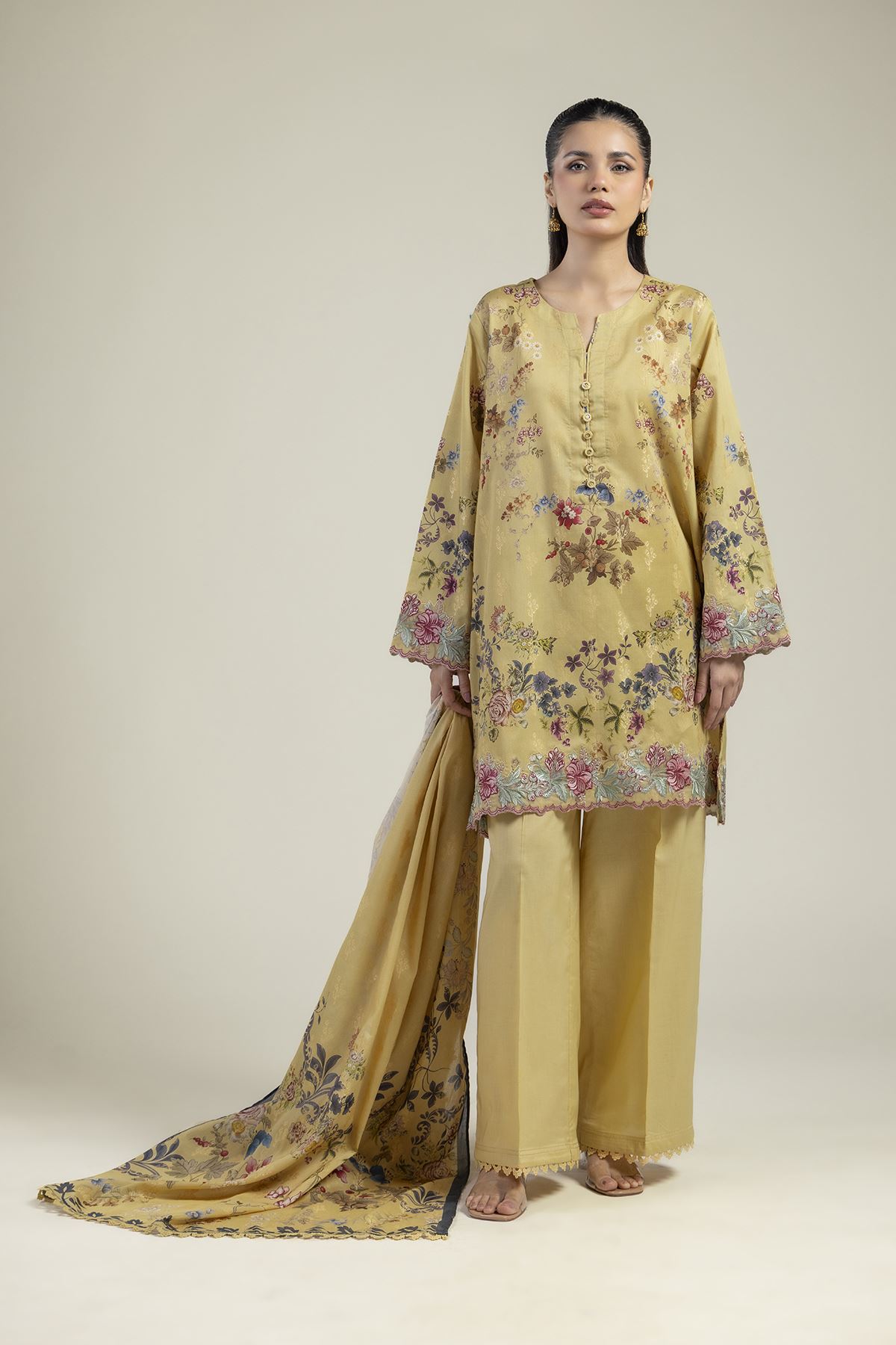 Embroidered Jacquard Jacquard Tailored 3-Piece - T-A33-26-210FJ1-VG