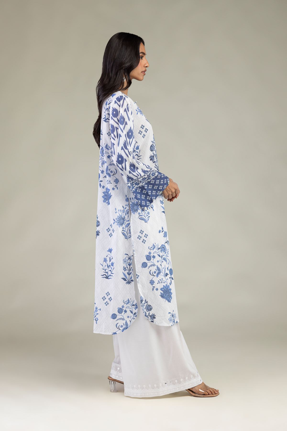 Embroidered Lawn Tailored 2-Piece Lawn - 1-26-102-A-F-VG