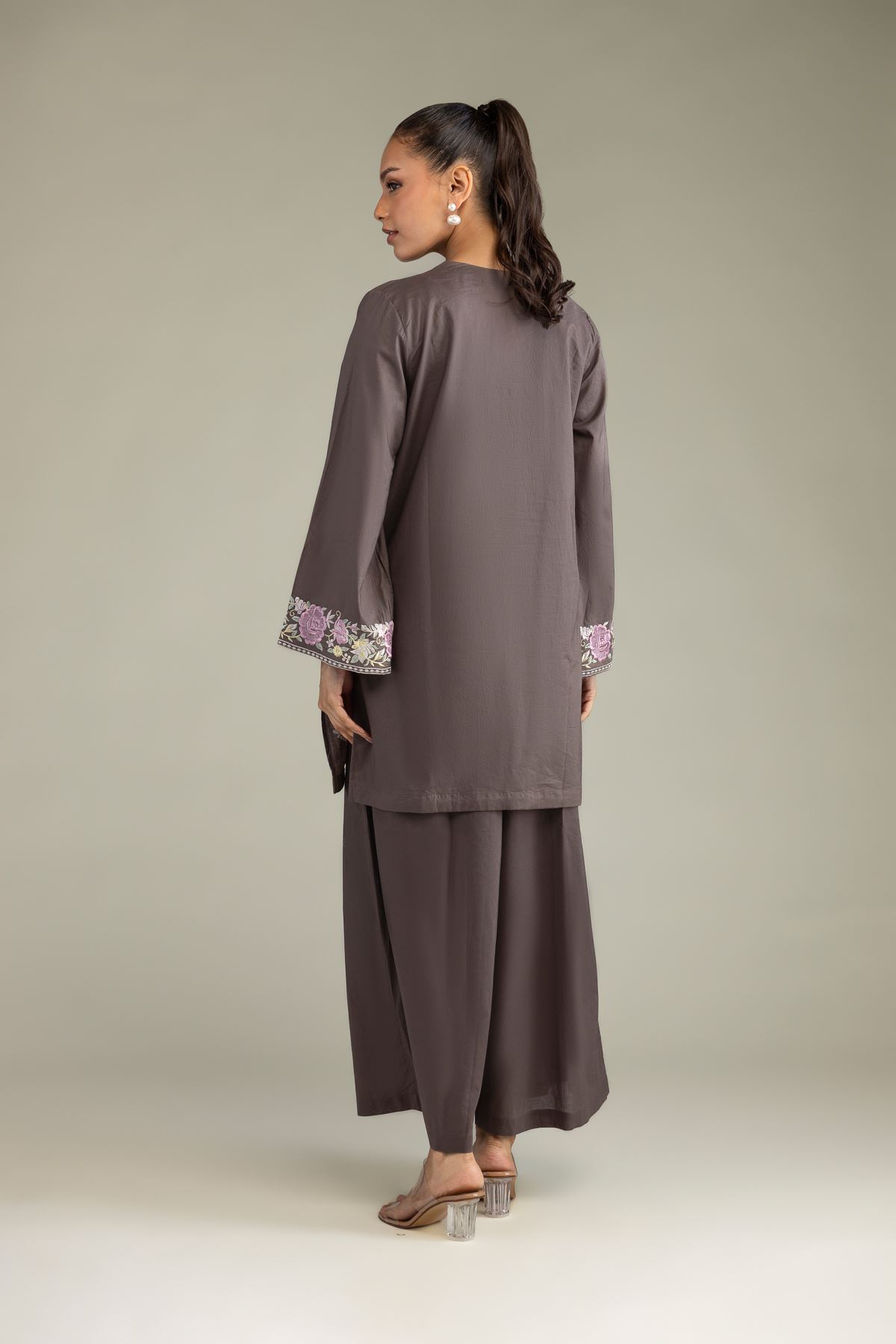 Embroidered Cambric Floral V-Neck Kurta - 1-26-250-B-H1-VG