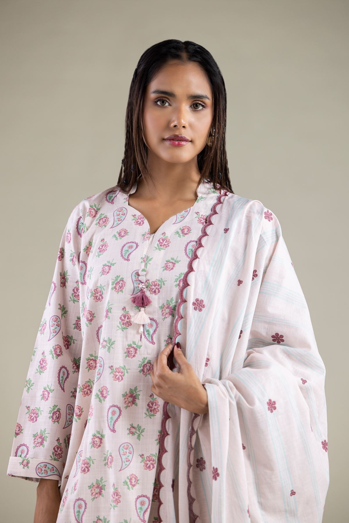 Embroidered Textured Lawn Dupatta - 1-26-115-A-H-VG