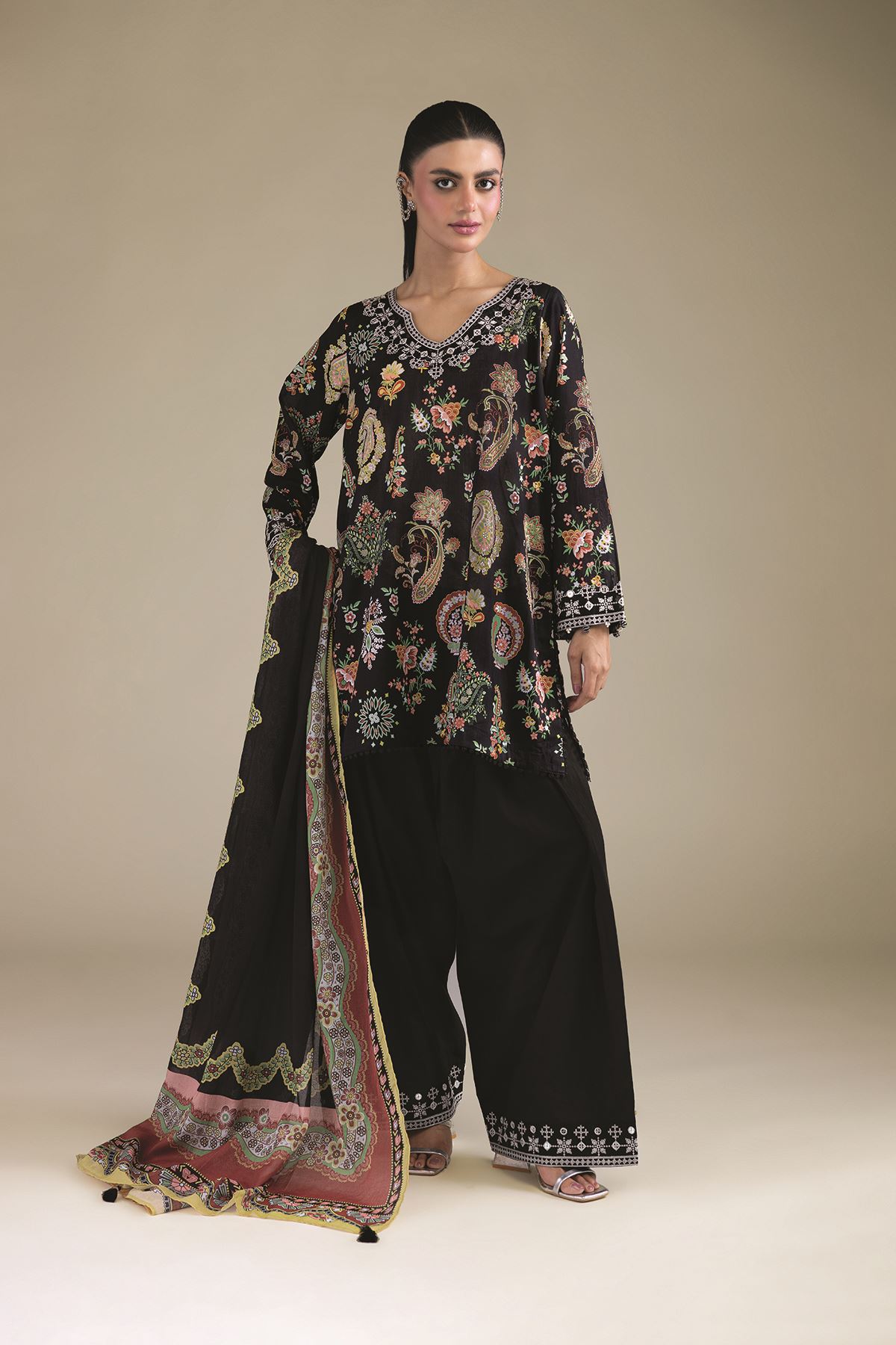 Embroidered Cambric Black Tailored Set - R-1-26-113-B-D-VG