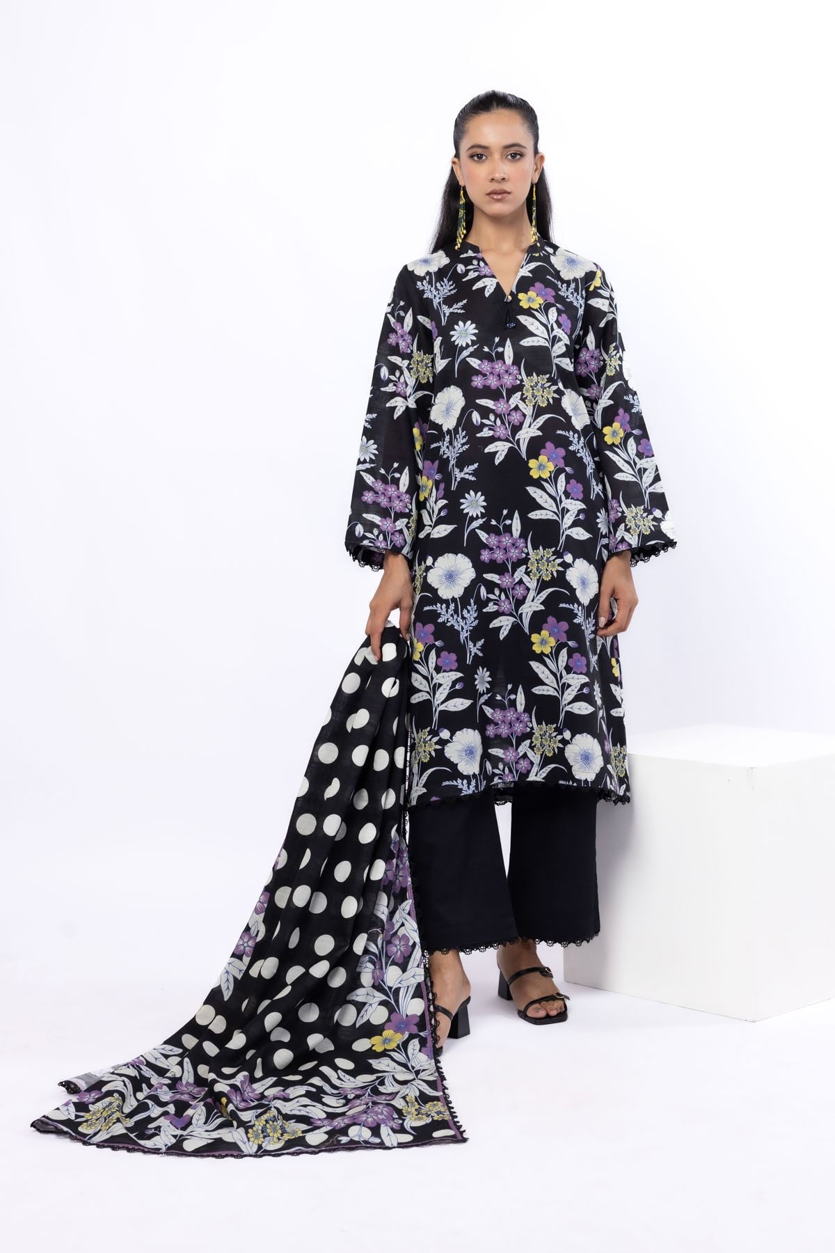 Printed Light Khaddar Fabrics 3 Piece - 1001902048