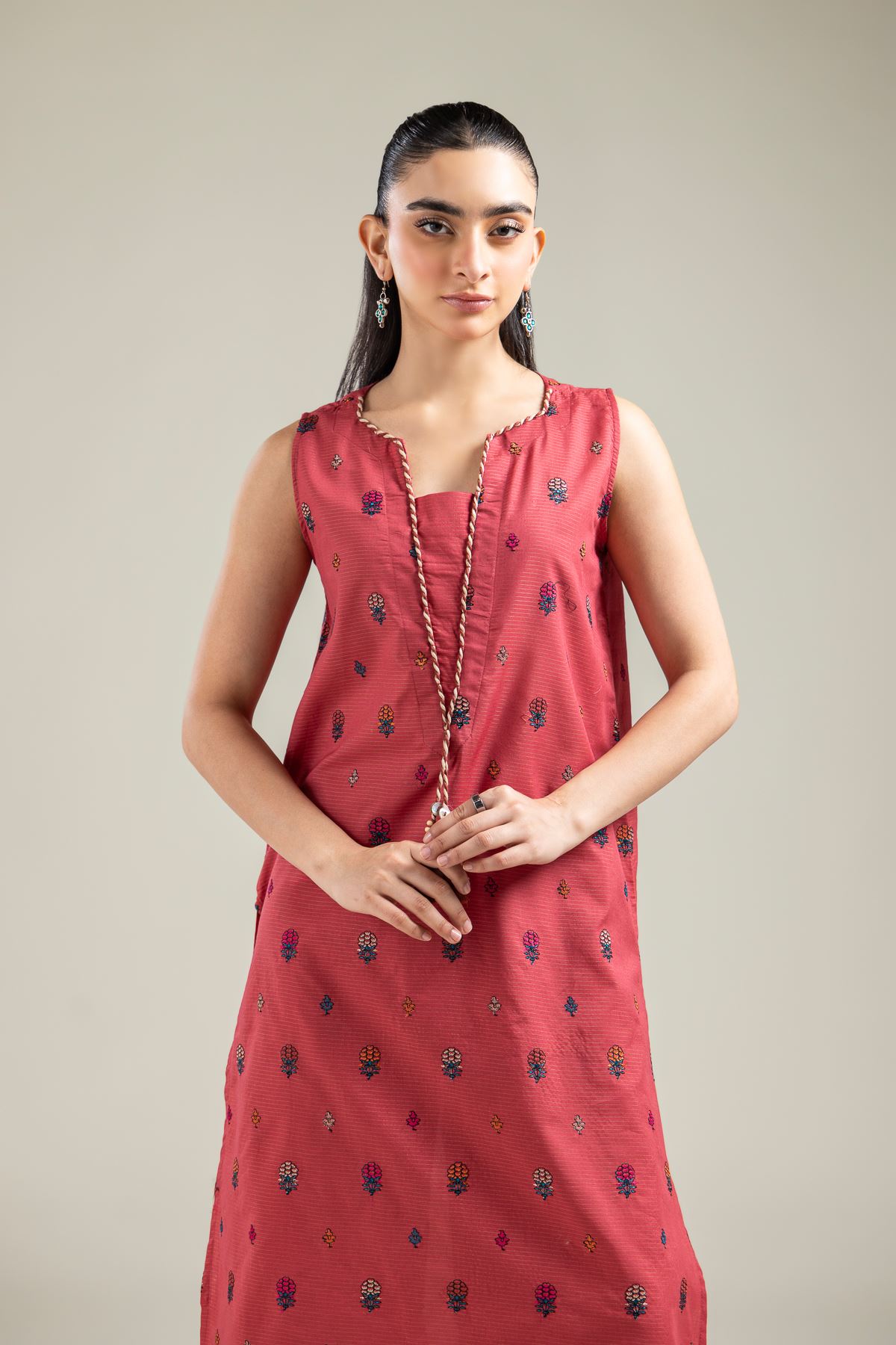 Embroidered Mesuri Sleeveless Longline Kurta - T-A33-26-102FD-VG