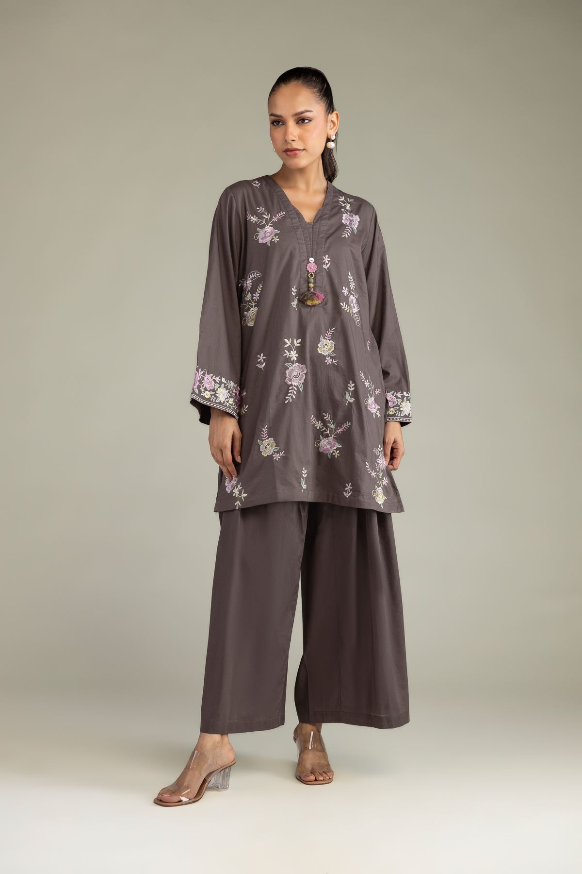 Embroidered Cambric Floral V-Neck Kurta - 1-26-250-B-H1-VG