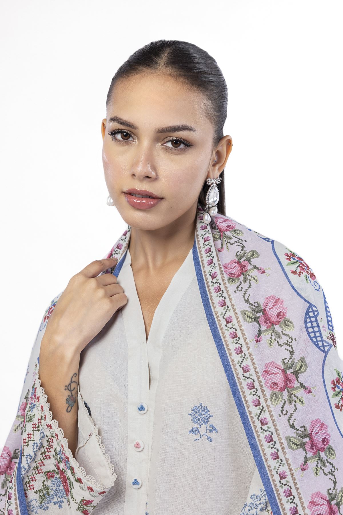 Embroidered Karandi Fabrics 3 Piece - KN58A-VG