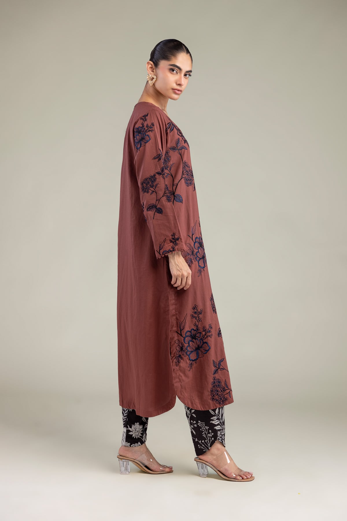 Embroidered Cambric Floral Cambric Shalwar - A22-26-214FH1-VG
