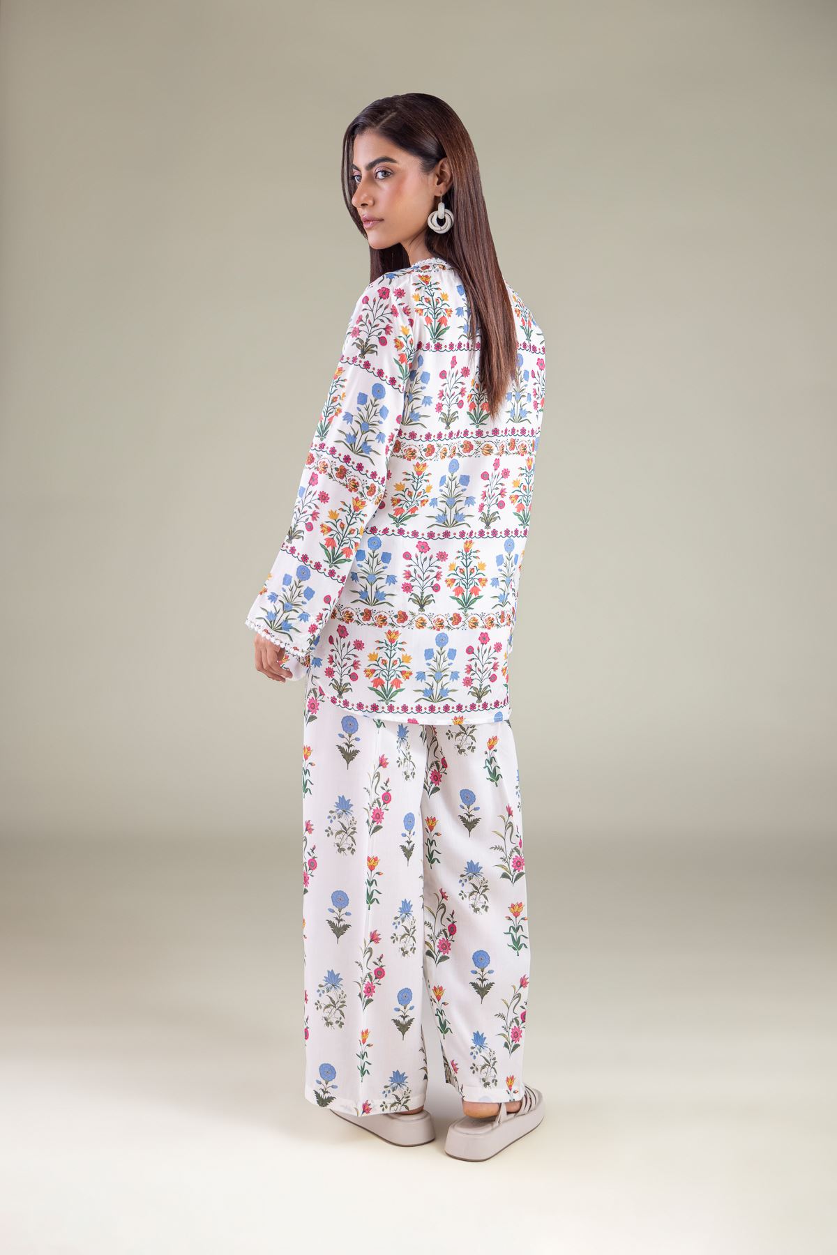 Embroidered Textured Weave Tunic - 1-26-108-A-F-VG