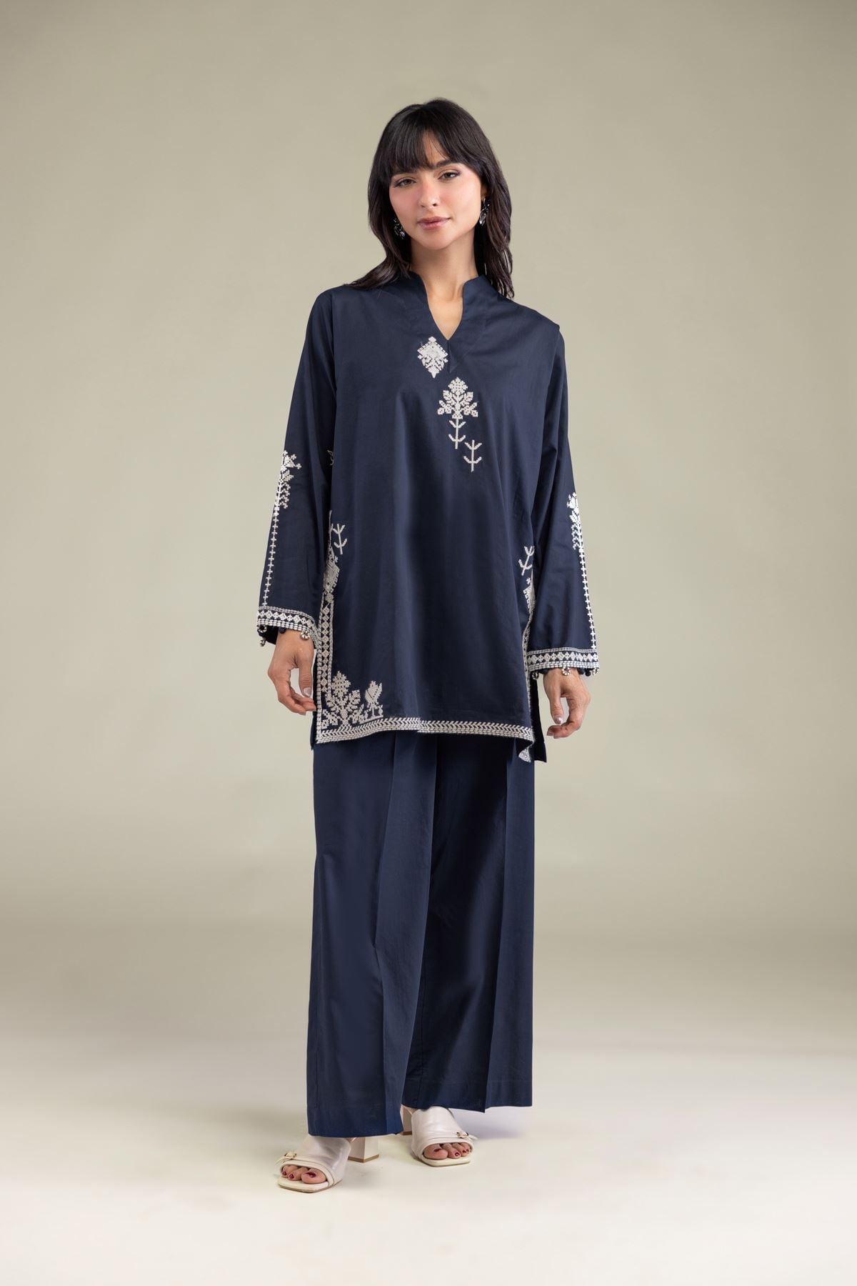 Embroidered Cambric Short Cambric Kurta - T-A113-26-101EI2-VG